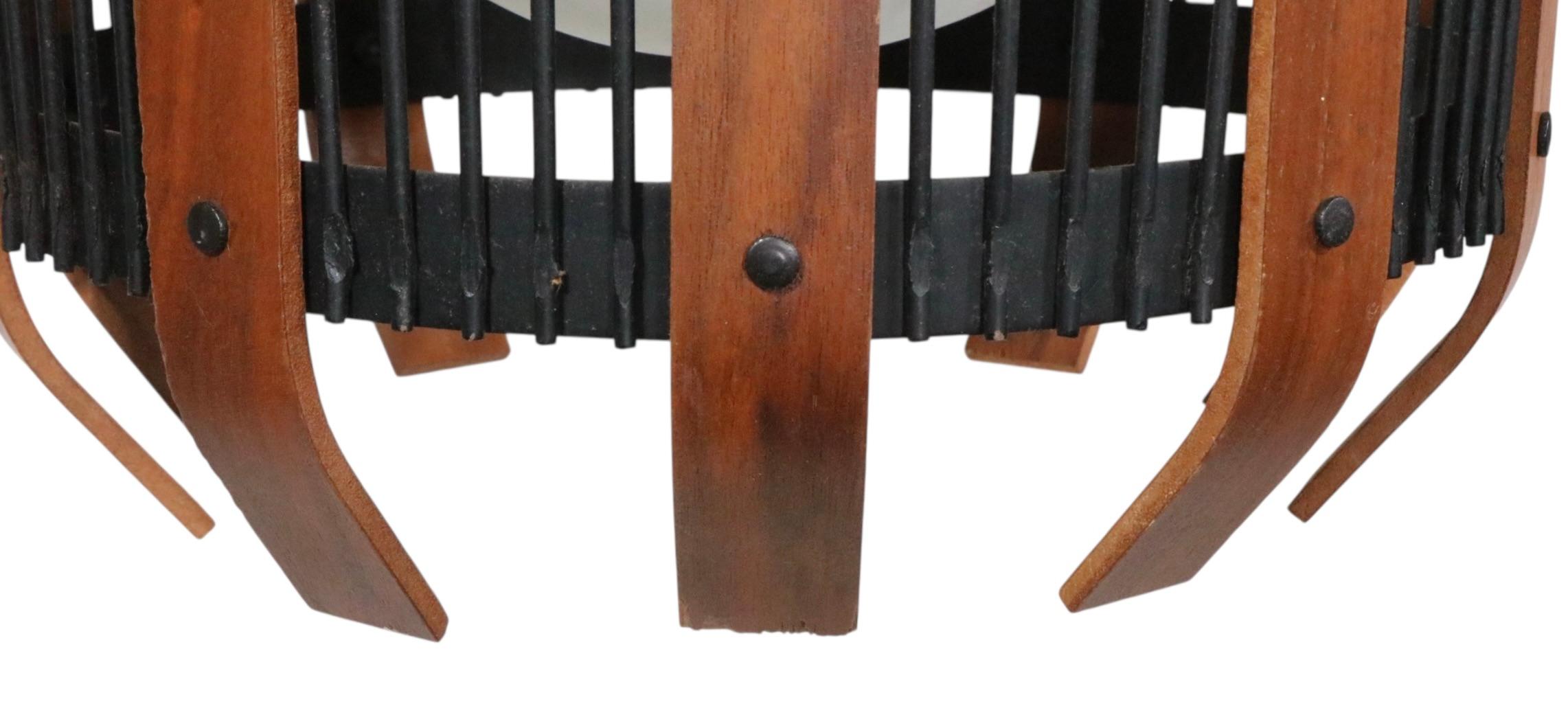 Lampadario a gabbia sospeso di metà secolo, anni '50 ca. in vendita 1