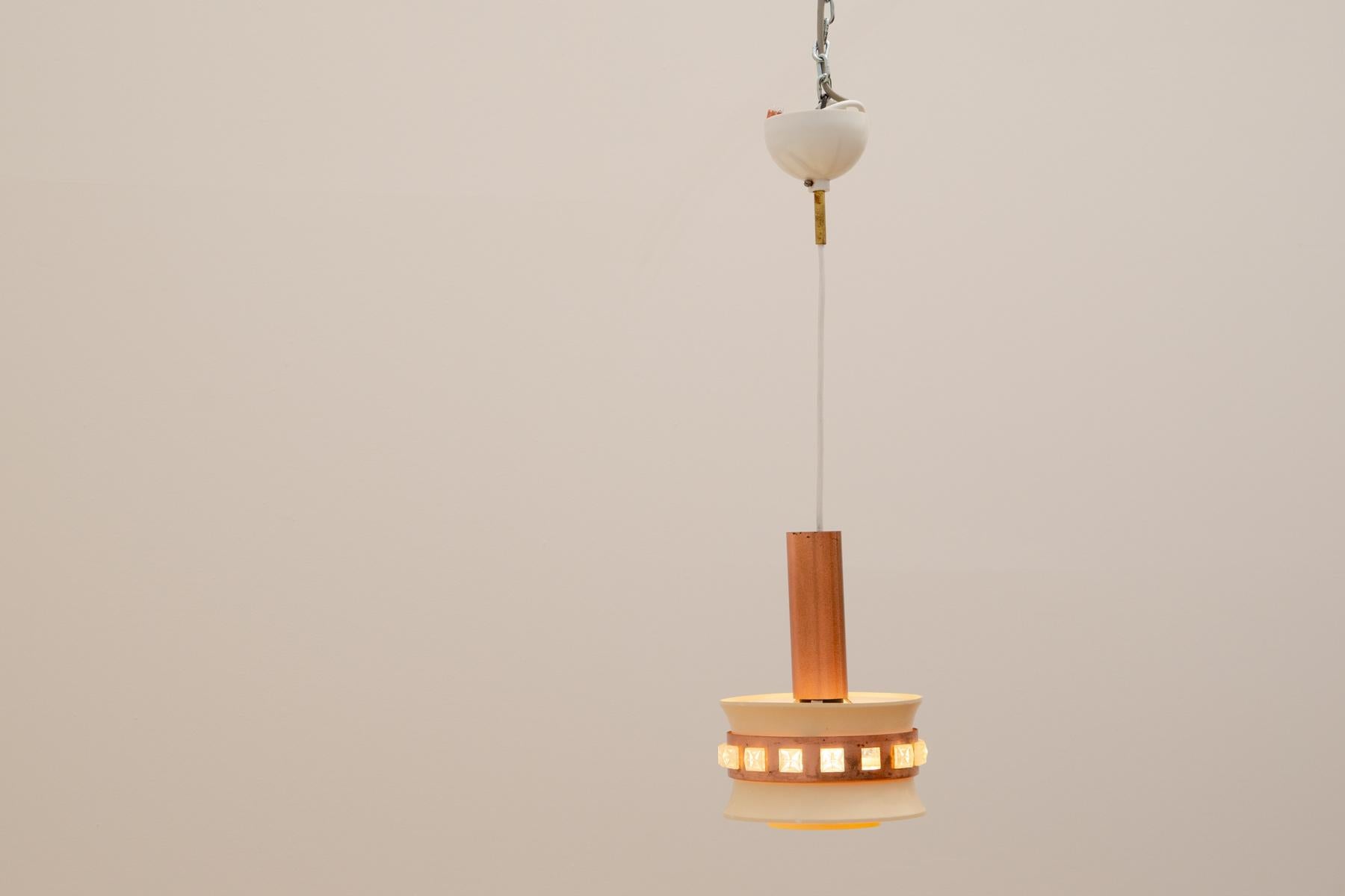 Lampe suspendue du milieu du siècle, Tchécoslovaquie, années 1970 Bon état - En vente à Prague 8, CZ