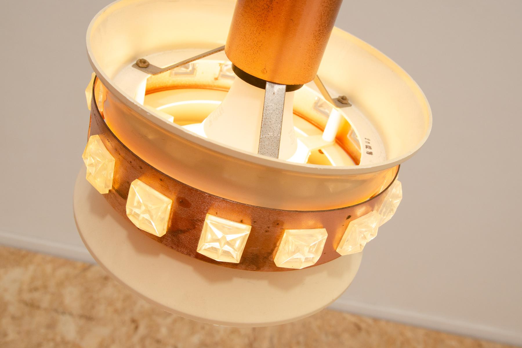 Métal Lampe suspendue du milieu du siècle, Tchécoslovaquie, années 1970 en vente