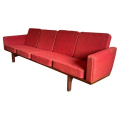 Mid century Hans Wegner Sofa GE-236/4 GETAMA Solid Oak Frame