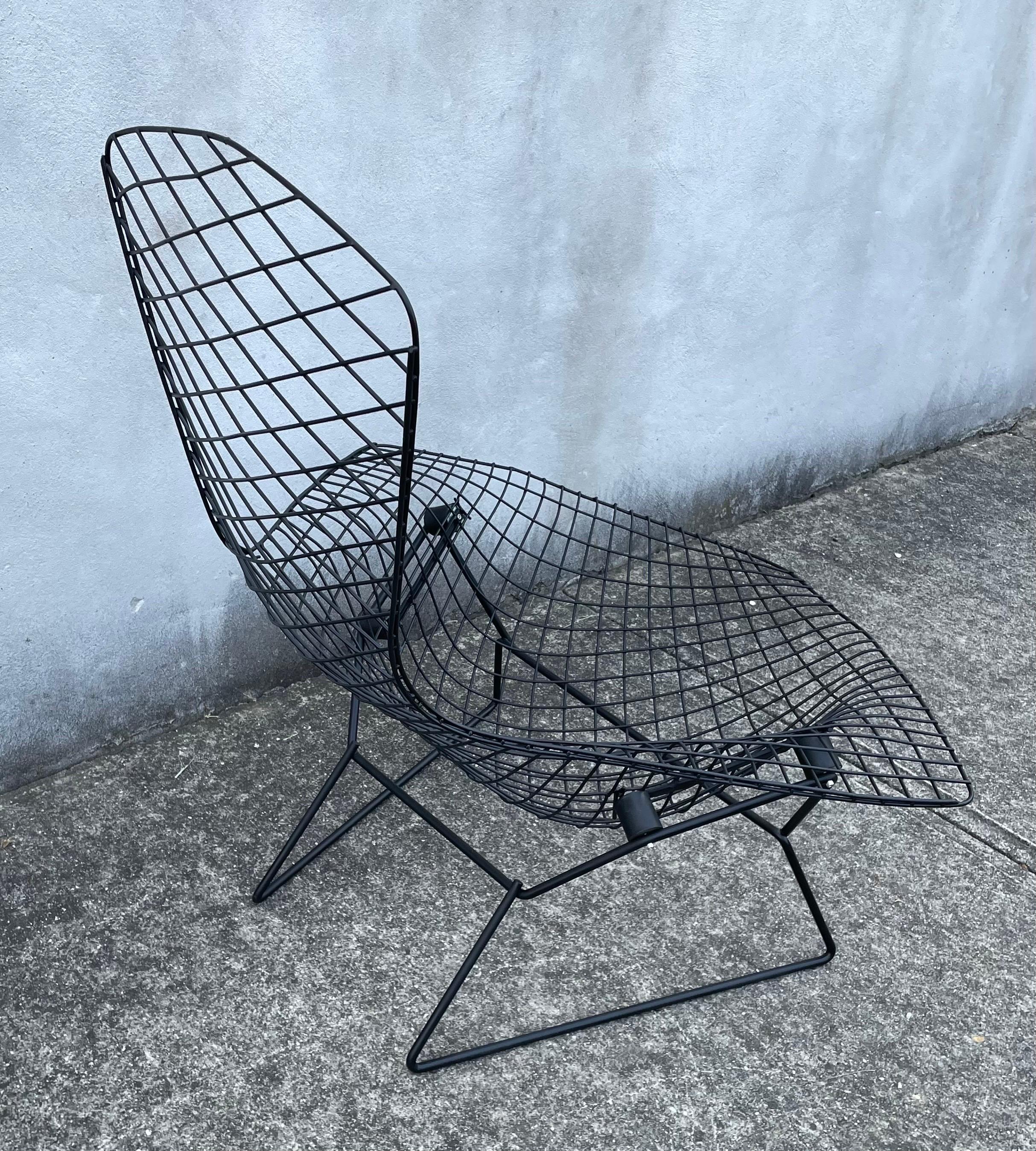 Mid-20th Century Black Lounge Chair 