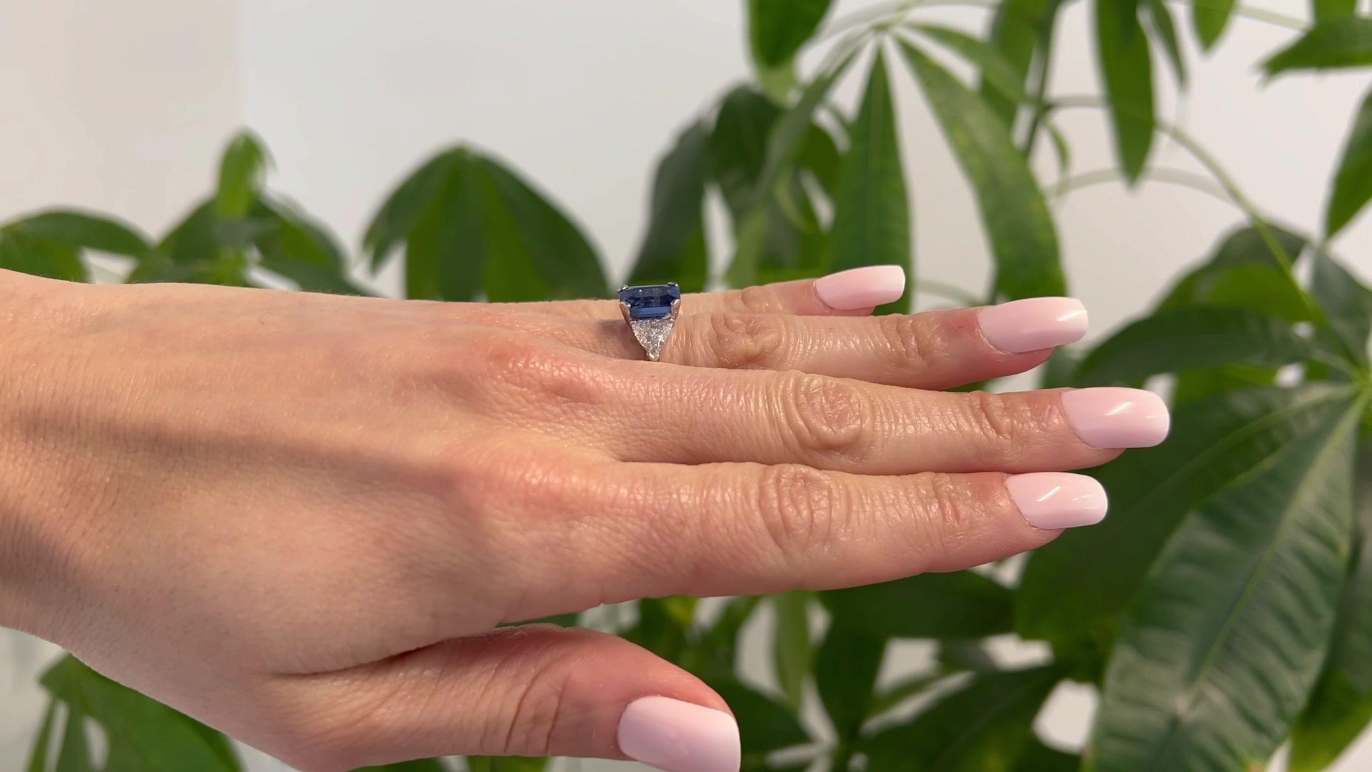 harry winston blue sapphire ring