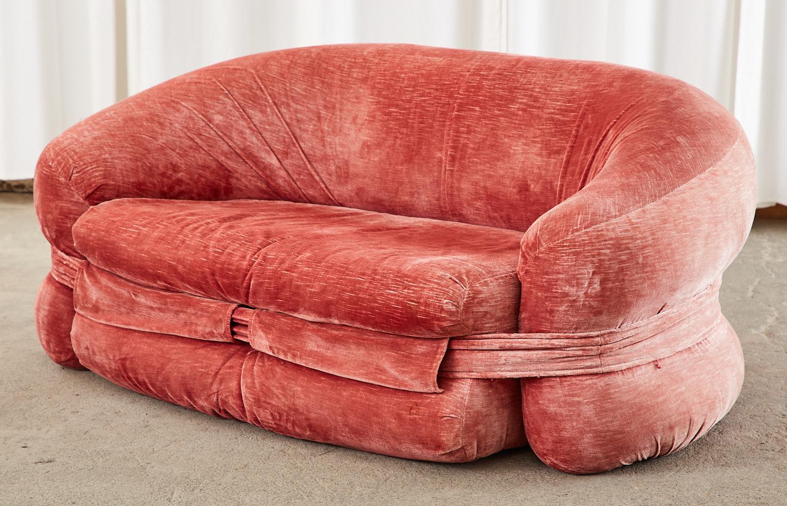 Mid-Century Harvey Probber Burger Bun Pink Velvet Settee For Sale 11