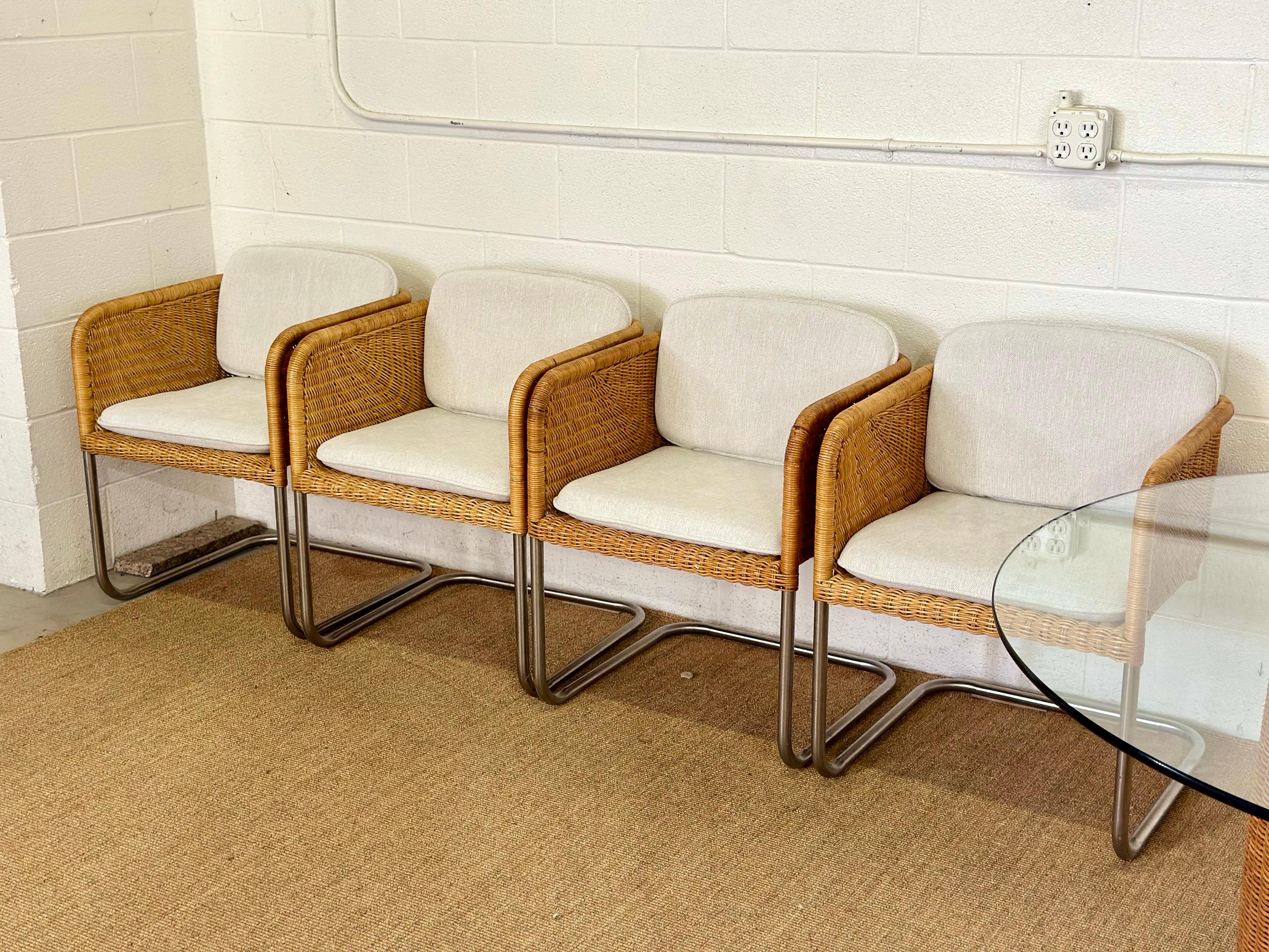 Late 20th Century Mid-Century Harvey Probber D43 Wicker Bucket Chairs and Dining Table - Set of 5