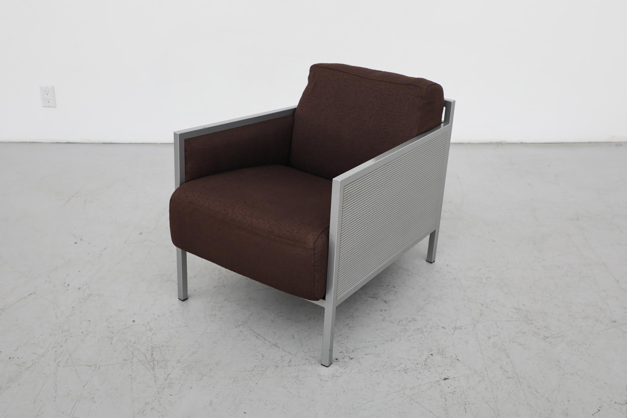 Mid-Century Harvink Lounge Chair w/ Ribbed Metal Sides & Brown Textured Fabric For Sale 2