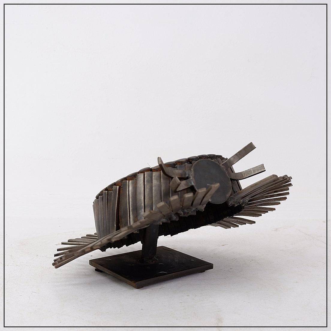 Metallo Scultura con saldatore 