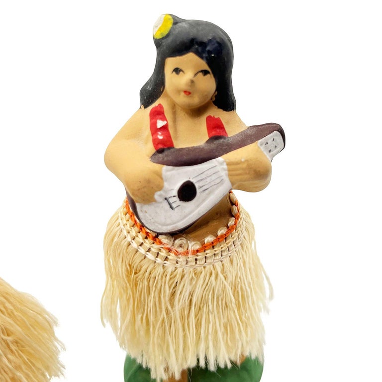 Mid-Century Hawaii Hula Girl Ukulele Player and Dancing Bobble