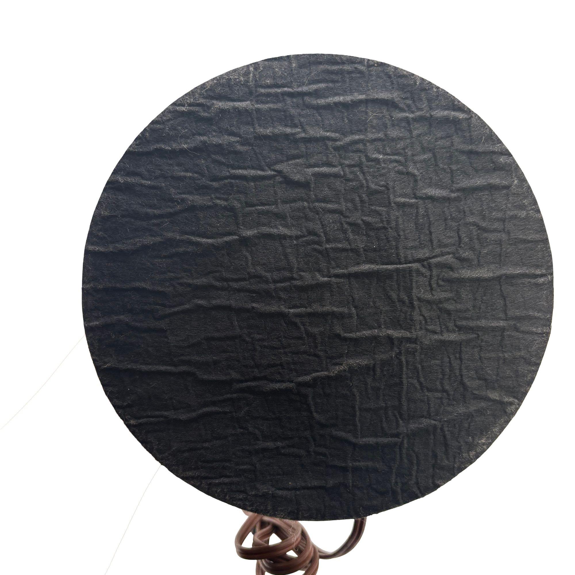 Lámpara de sobremesa hawaiana de mediados de siglo Hula Girl de cobre de Dodge con pantalla de mimbre en venta 3