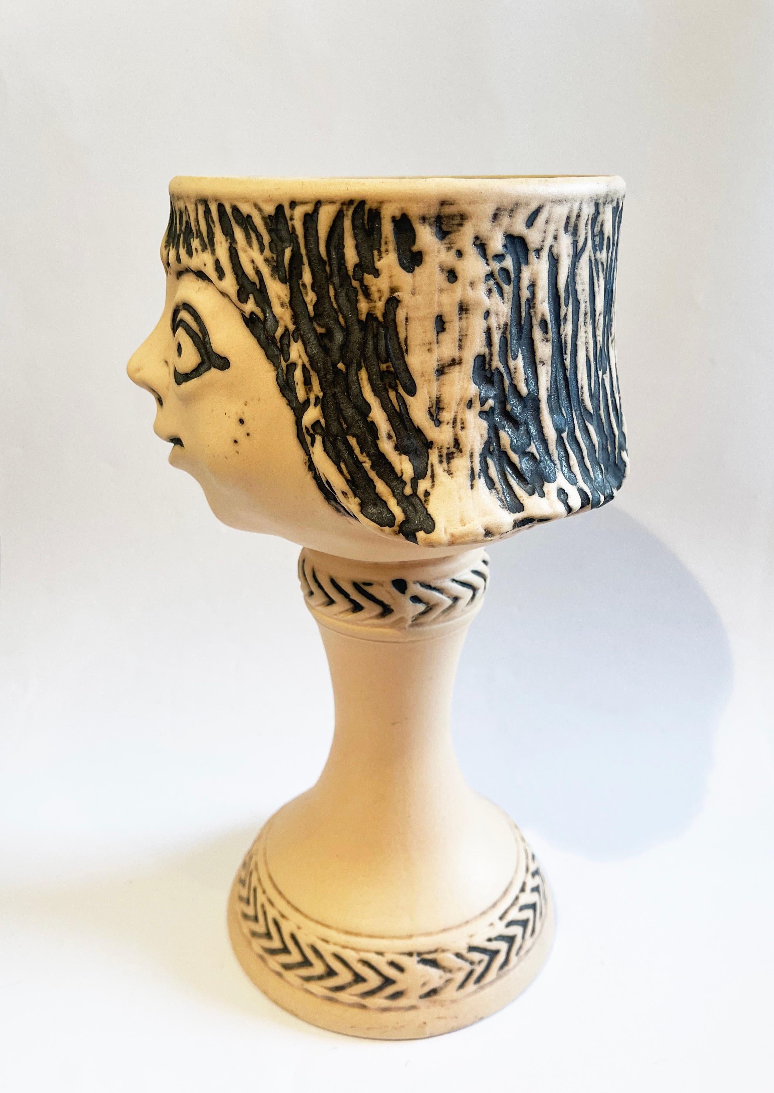 Mid-Century Modern Mid Century Head Vase Planter Bob-Cut by Dümler & Breiden Natural Beige, Germany For Sale