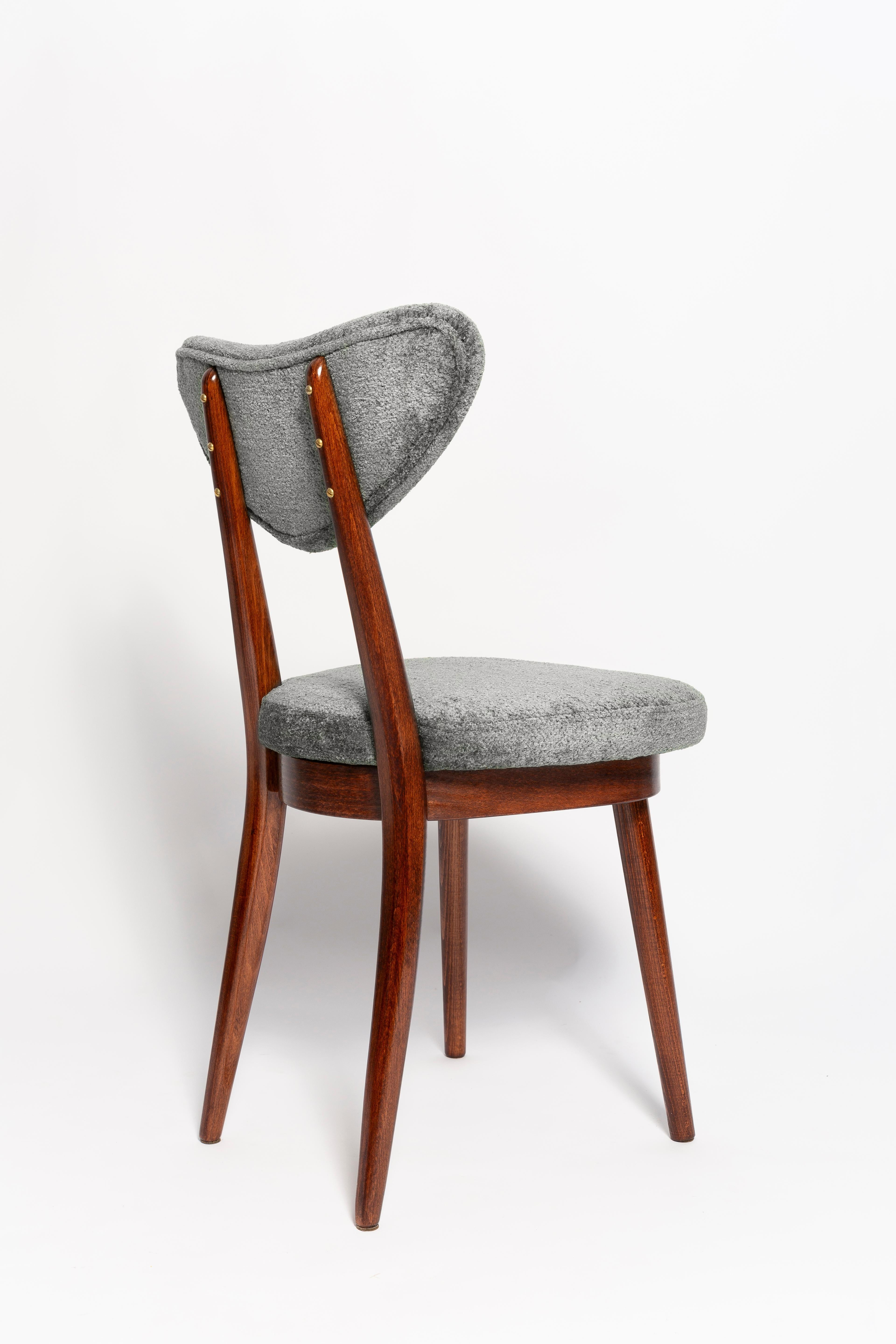 Mid Century Heart Chair and Stool, Gray Velvet, Dark Wood, Europe 1960s In Excellent Condition For Sale In 05-080 Hornowek, PL