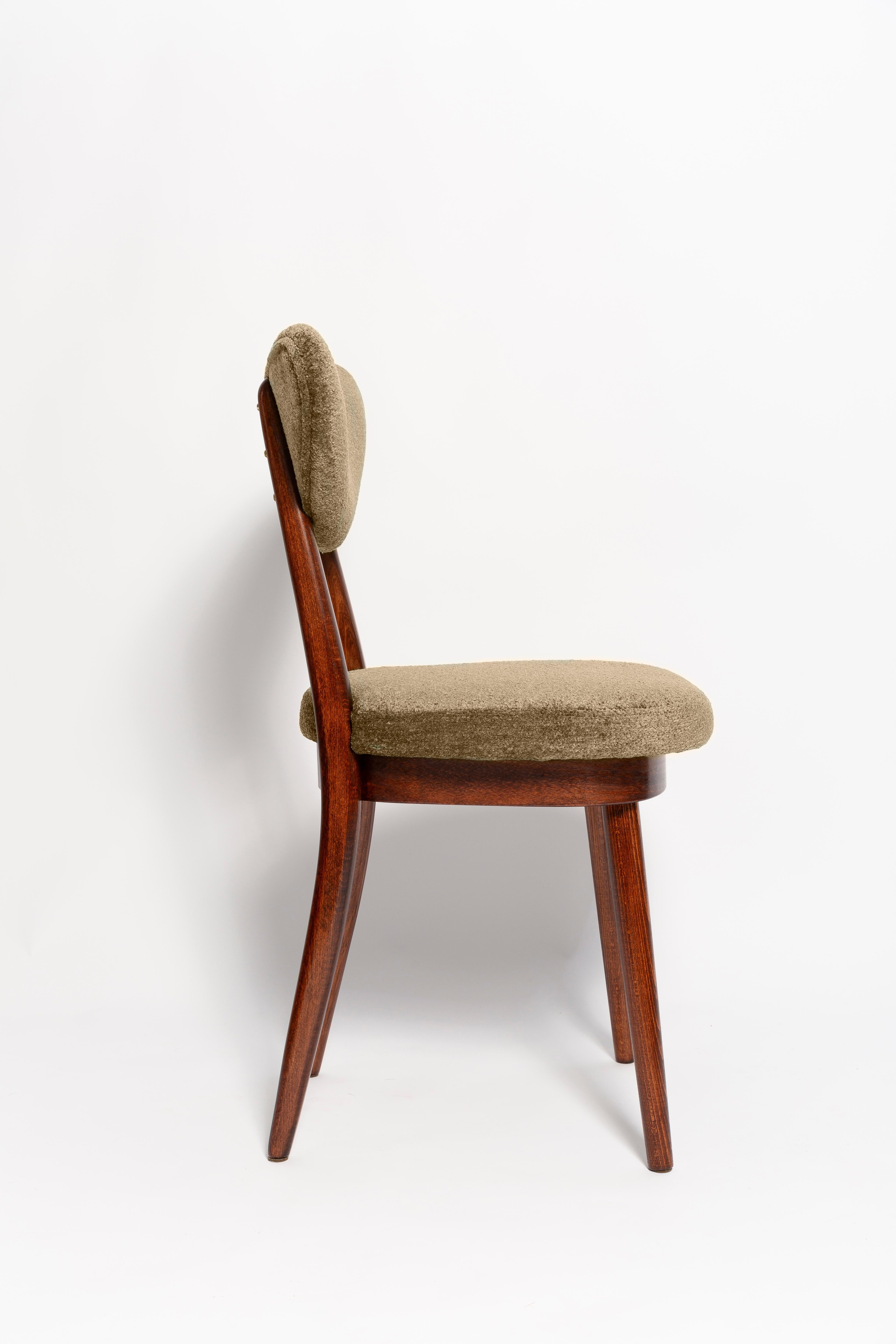 Mid-Century Modern Mid Century Heart Chair and Stool, Green Olive Velvet, Dark Wood, Europe 1960s For Sale