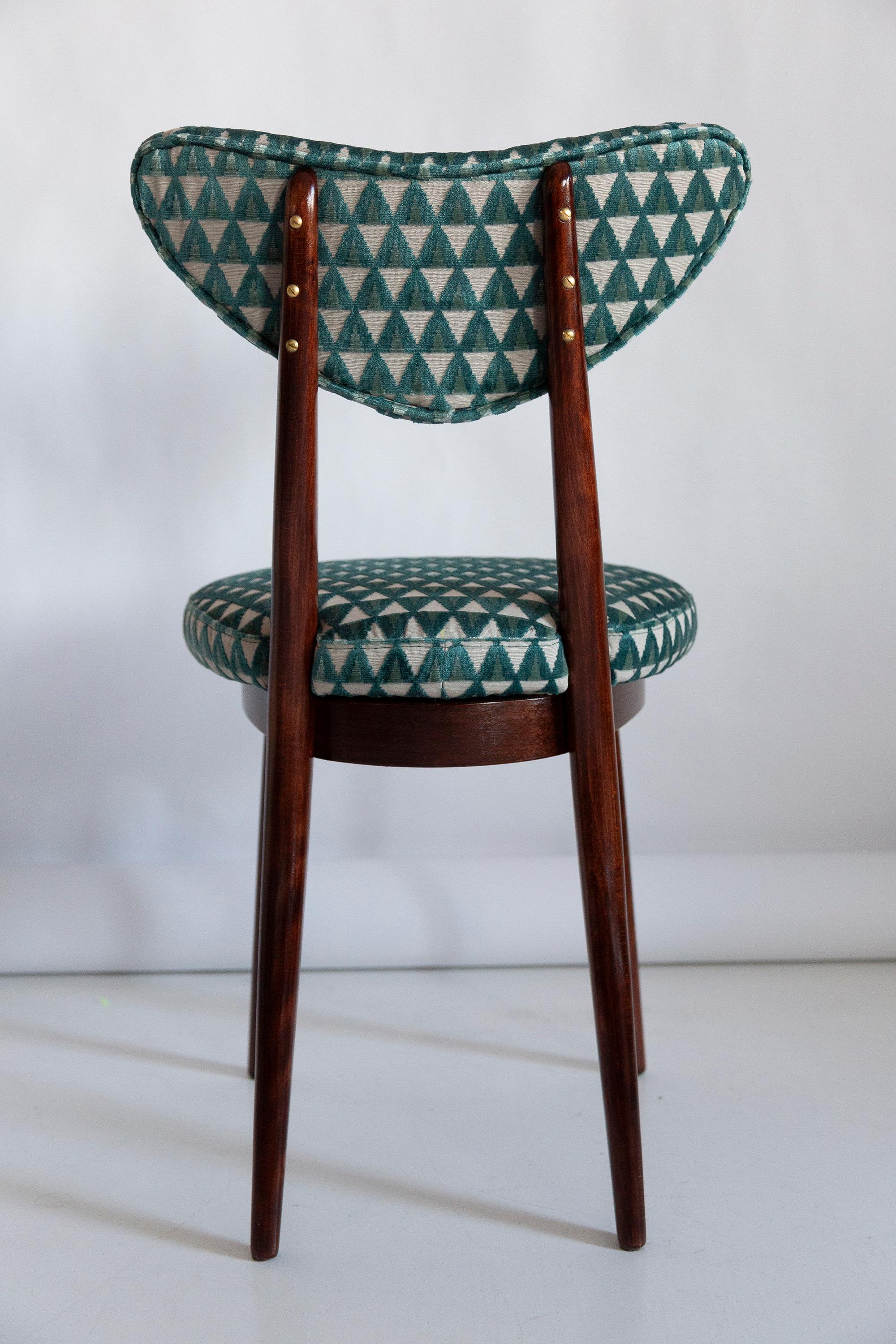 Mid-Century Heart Chair in Amuleto Green Velvet, Europe, 1960s For Sale 4