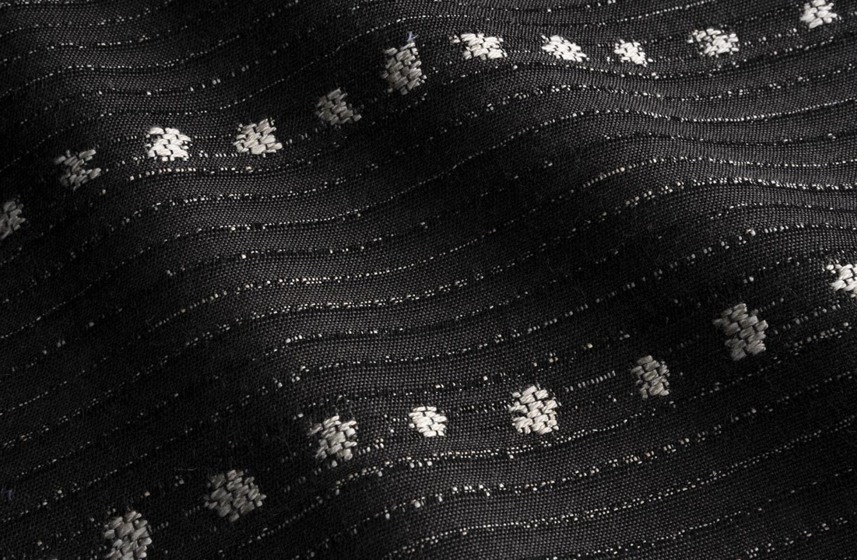 Silla Mid Century Heart en tela negra Perennials Dotty, Europa, años 60 en venta 4