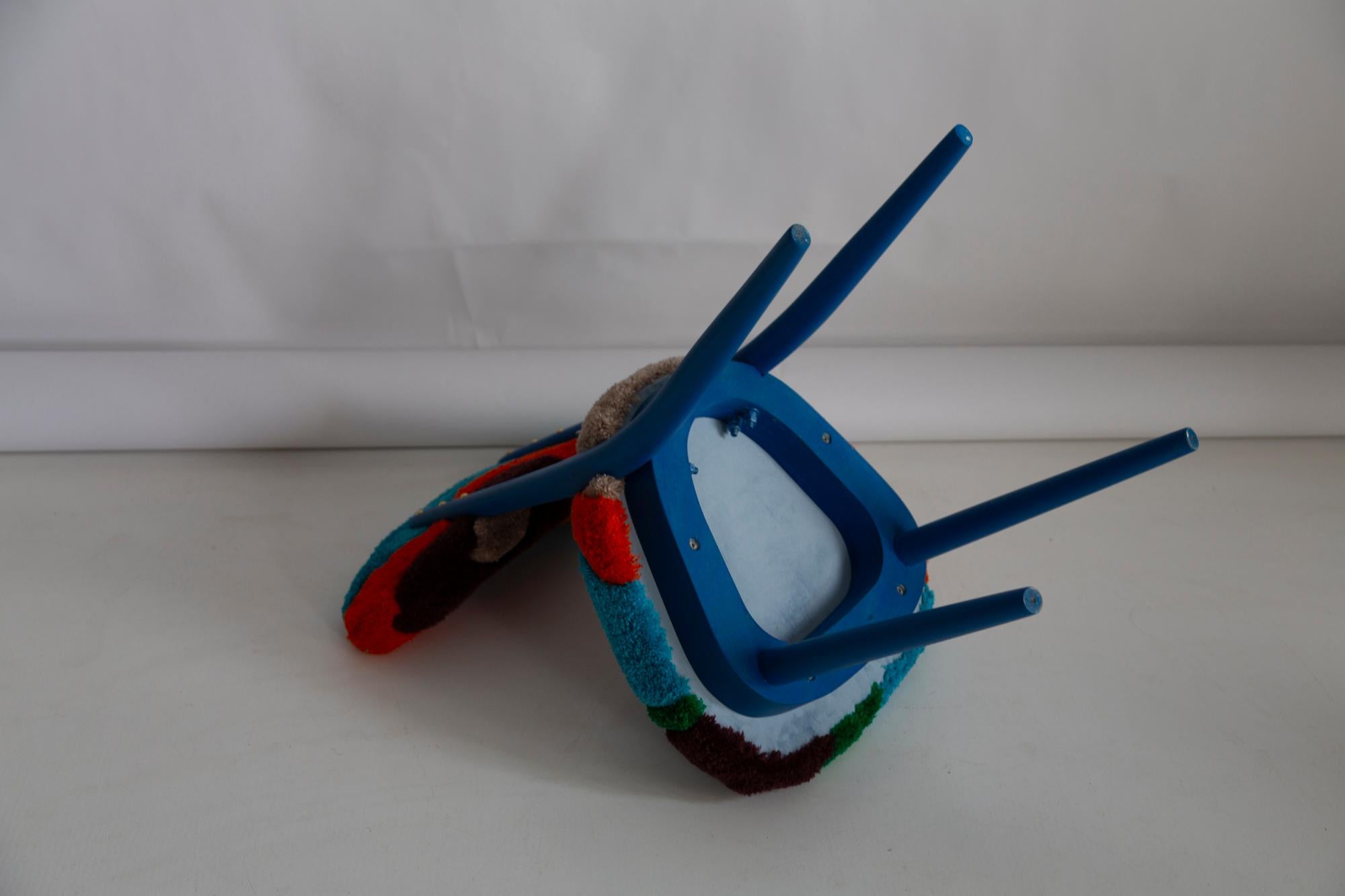 Sedia a cuore di metà secolo in lana blu e verde con trapuntatura a mano, Europa, Polonia, anni '60 in vendita 4