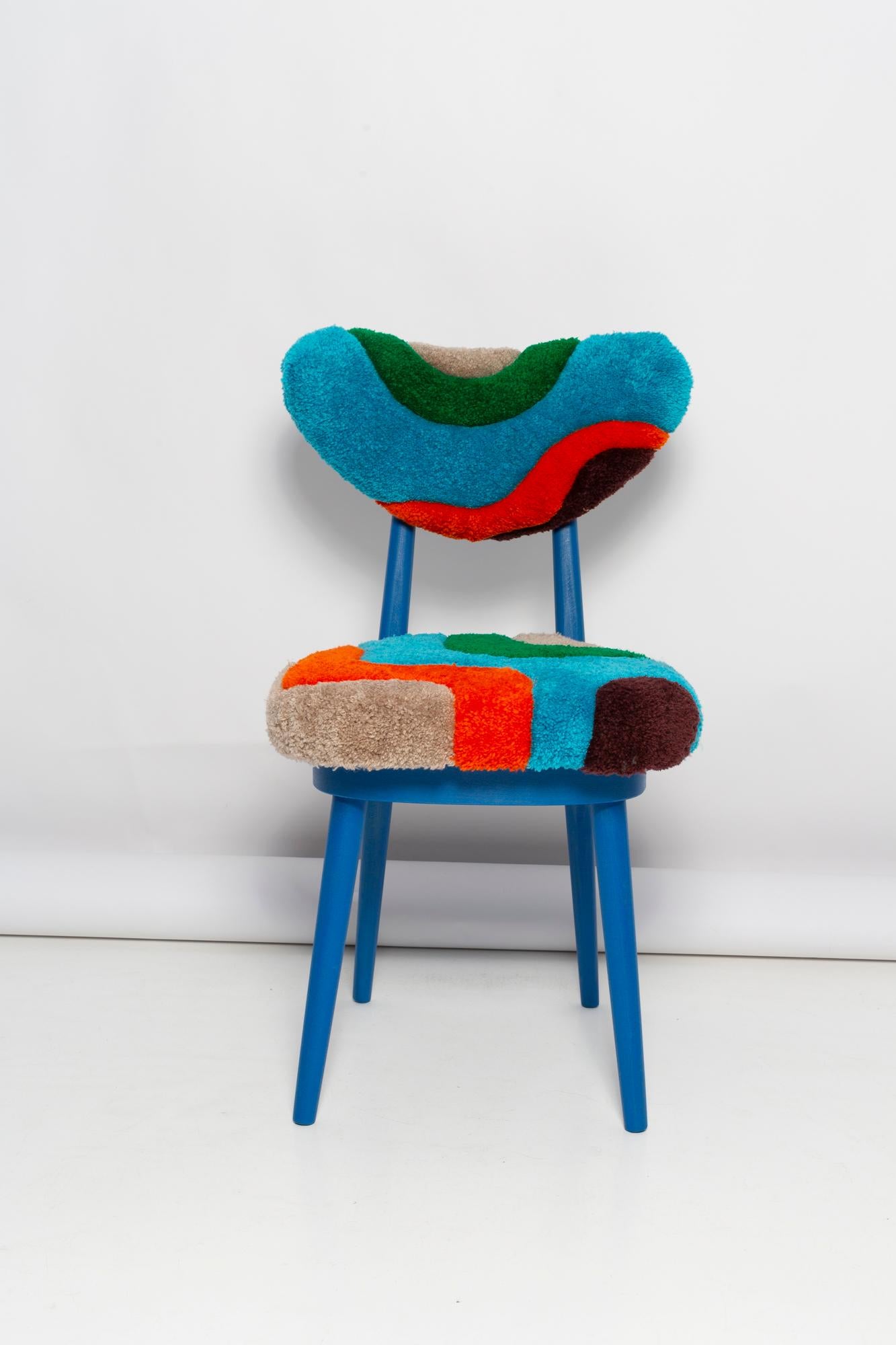 Polish Mid Century Heart Chair in Hand Tufting Blue Green Wool, Europe, Poland, 1960s For Sale