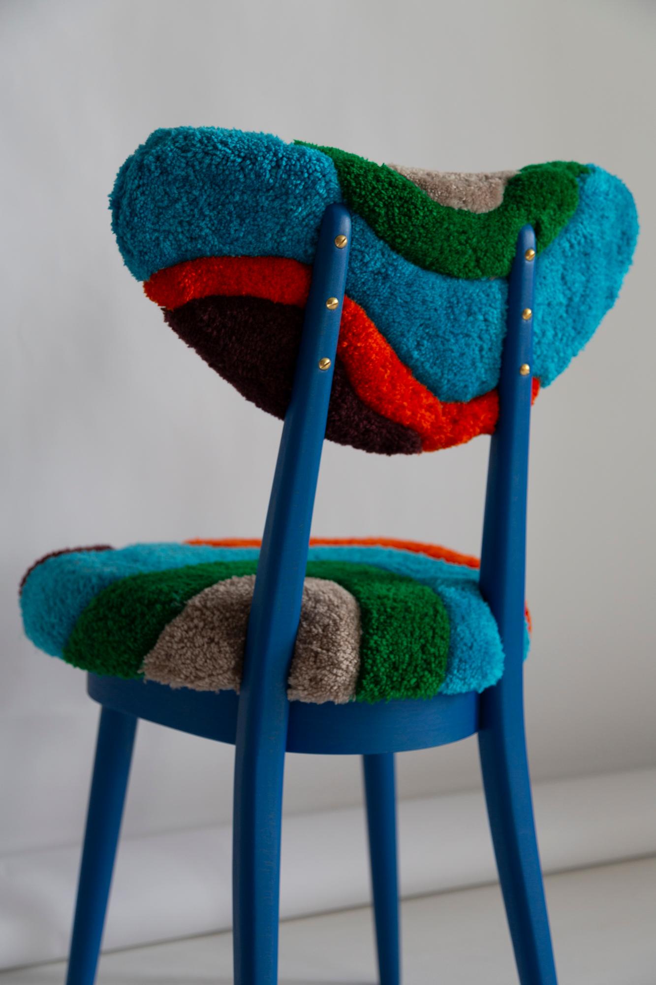 Velvet Mid Century Heart Chair in Hand Tufting Blue Green Wool, Europe, Poland, 1960s For Sale