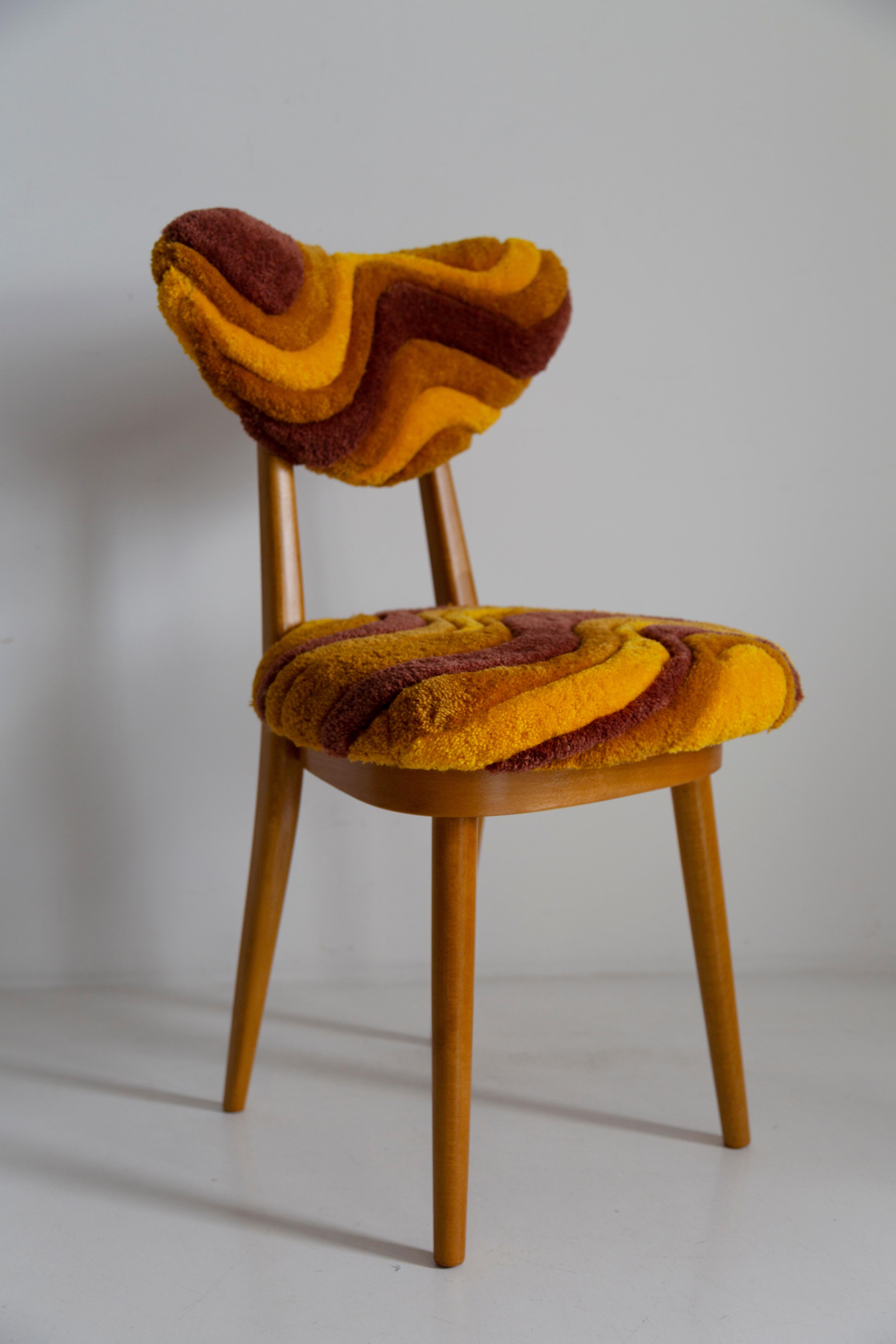 20th Century Mid Century Heart Chair in Hand Tufting Yellow Wool, Europe, Poland, 1960s For Sale