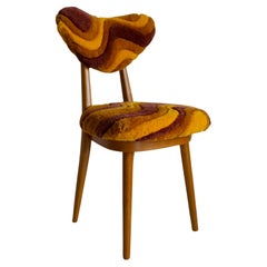 Mid Century Heart Chair aus handgetufteter gelber Wolle, Europa, Polen, 1960er Jahre
