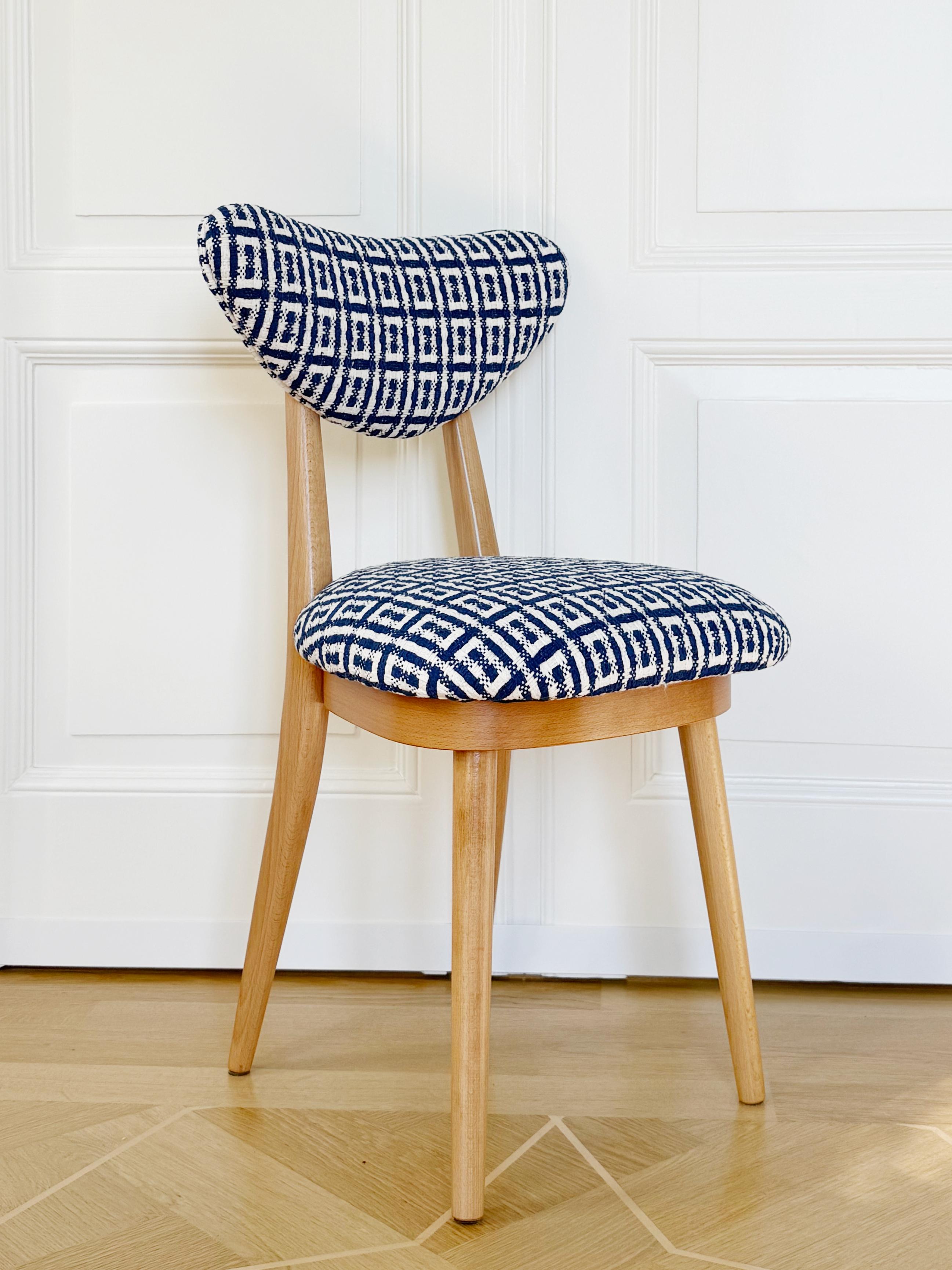 Chaise à cœur du milieu du siècle en jacquard Hsh Home Sweet Home par Dedar, Europe, années 1960 Excellent état - En vente à 05-080 Hornowek, PL