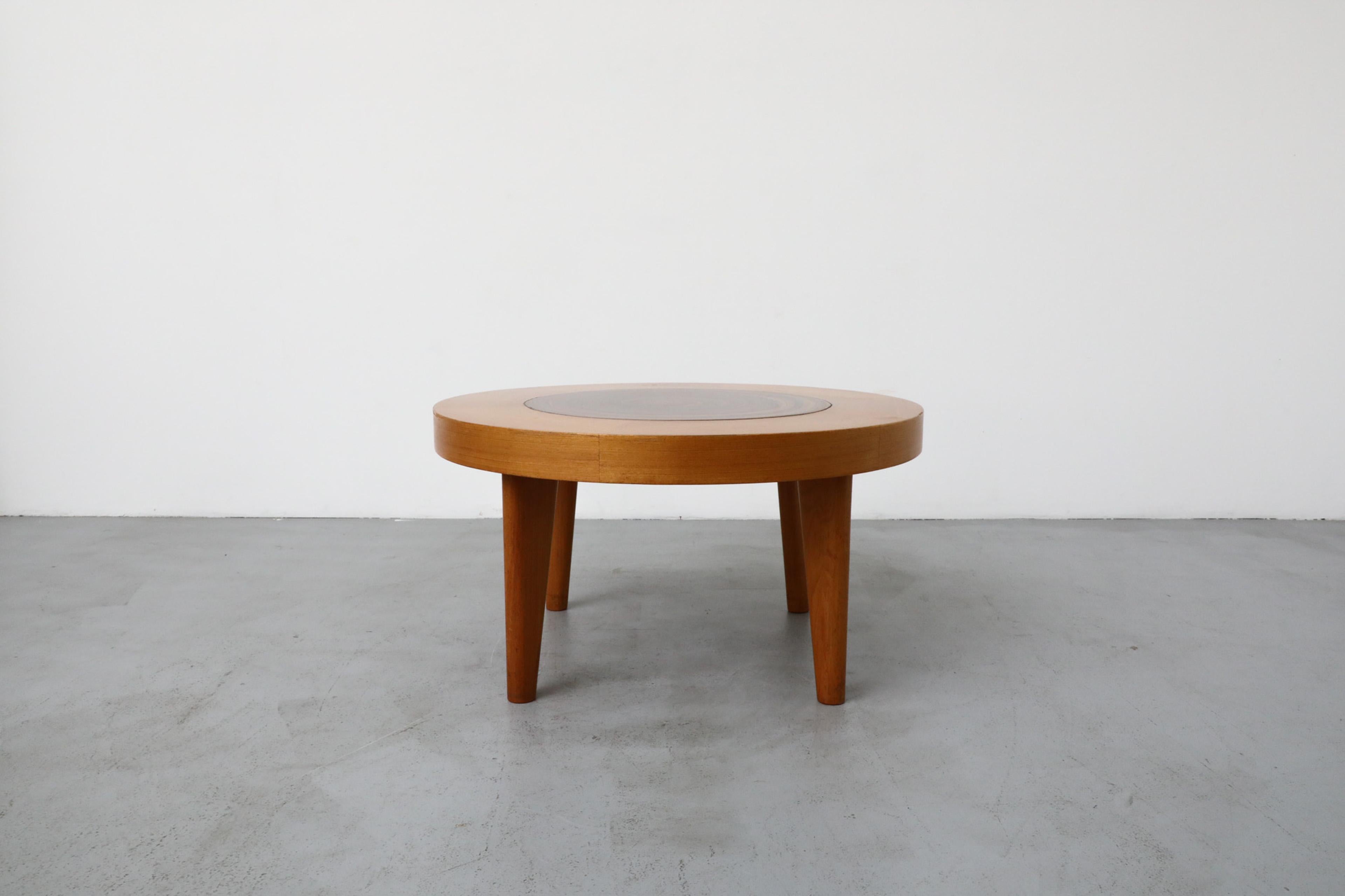 Veneer Mid-Century Heavy Round Tree Trunk Slice Salon Table with Tapered Compass Legs For Sale