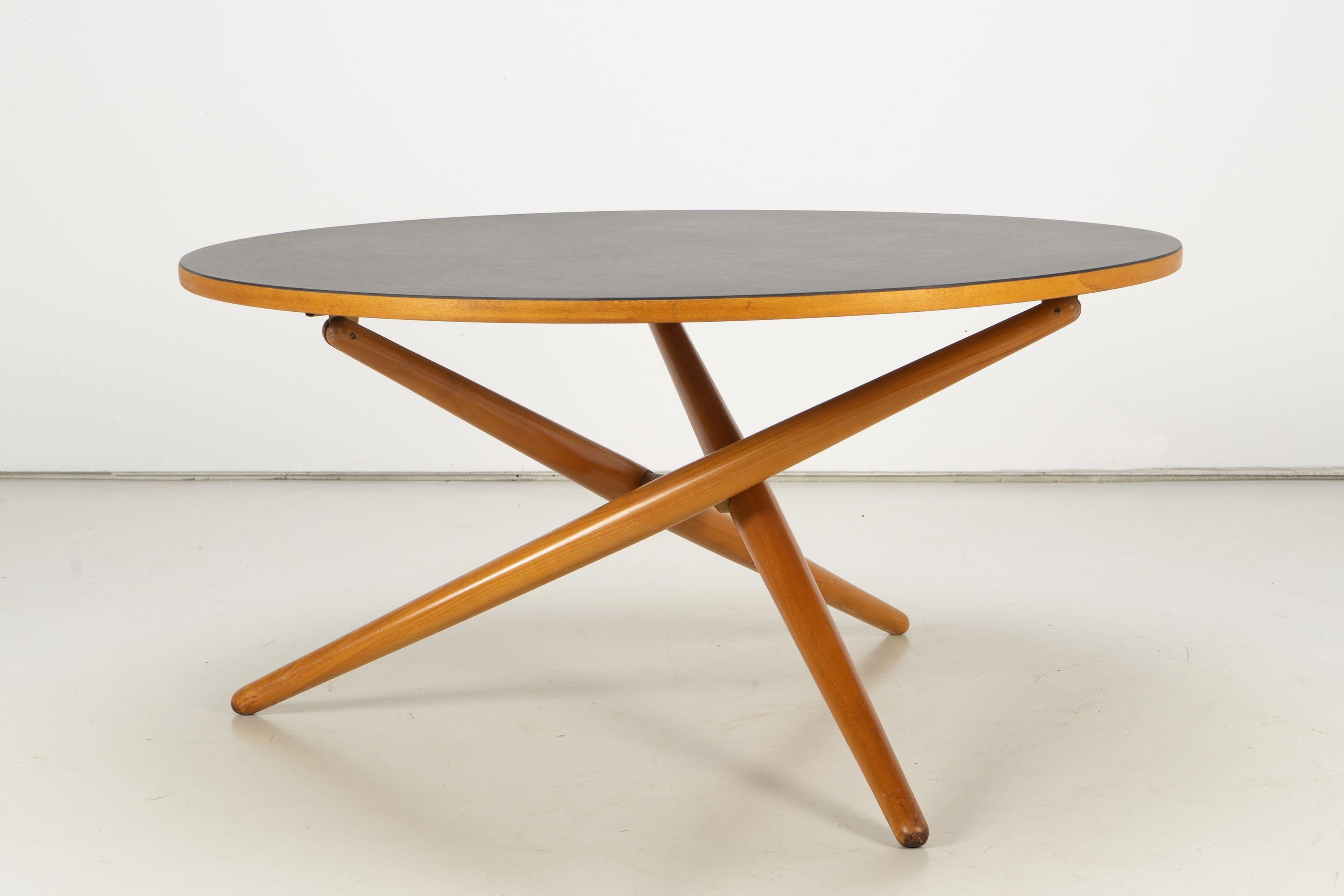 Mid-Century Modern Mid-Century Height-Adjustable Coffee Table by Jürg Bally for Wohnhilfe, 1951 For Sale