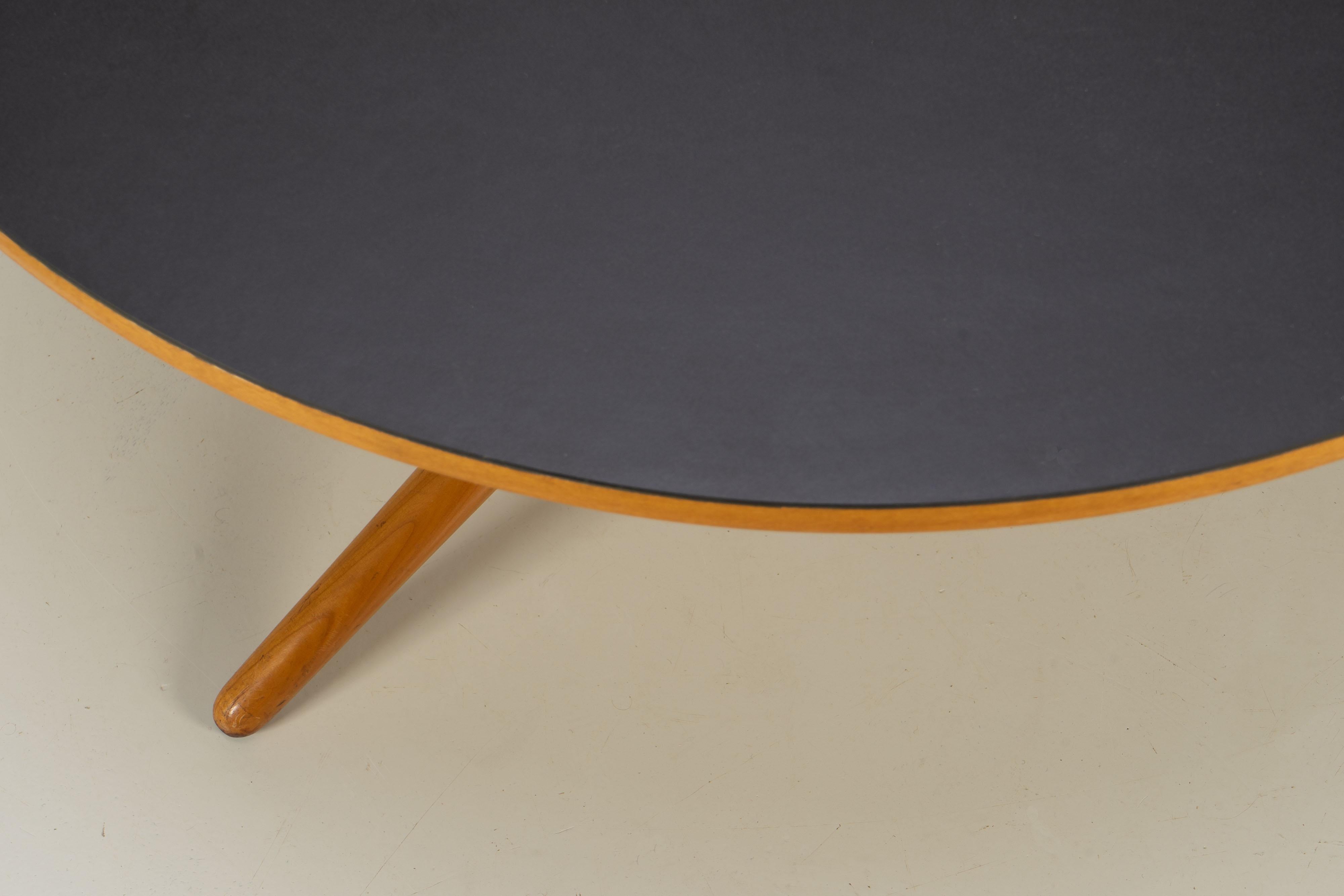 Mid-Century Height-Adjustable Coffee Table by Jürg Bally for Wohnhilfe, 1951 For Sale 1