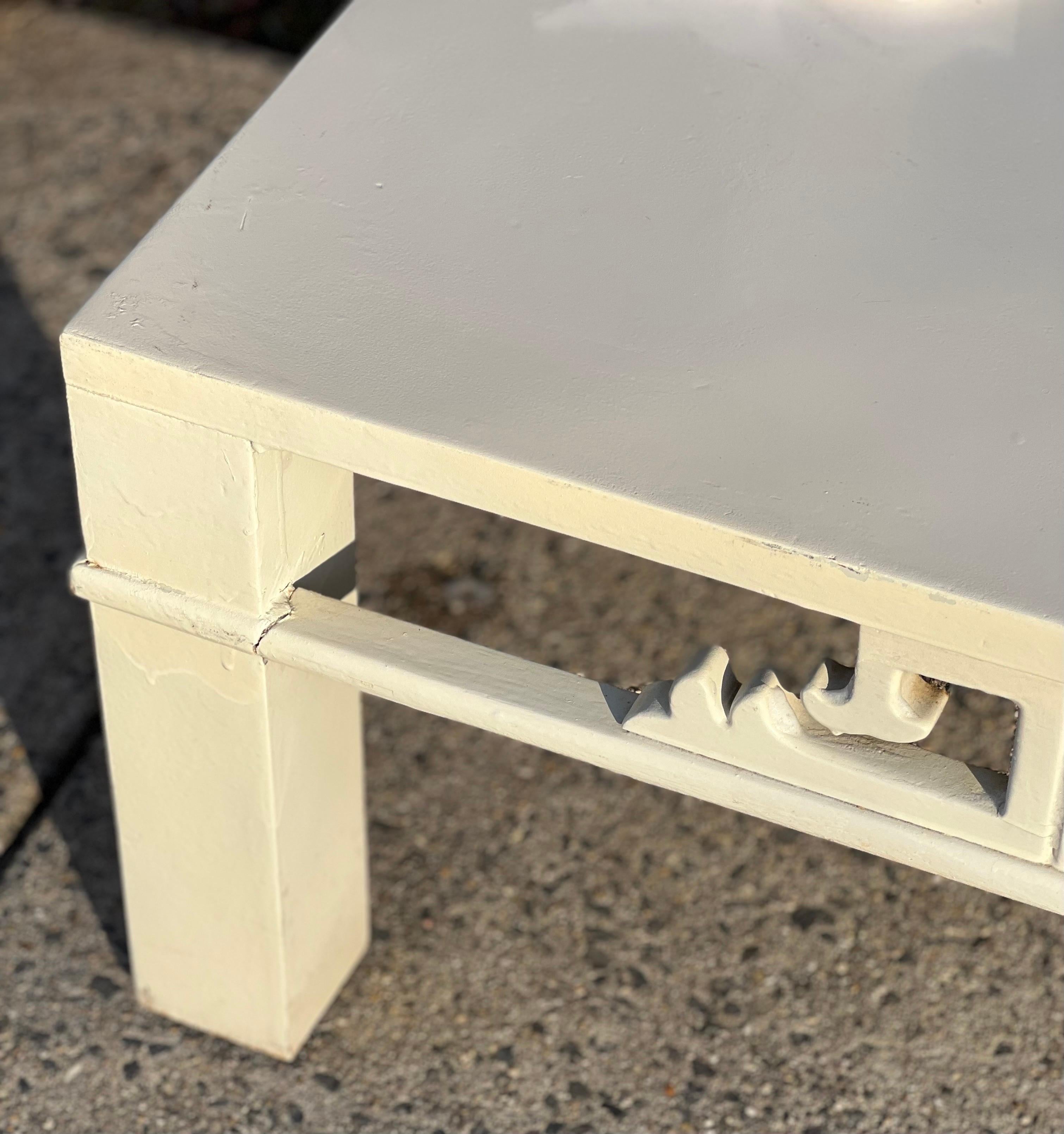 Table basse de style asiatique du milieu du siècle dernier Henredon en vente 2