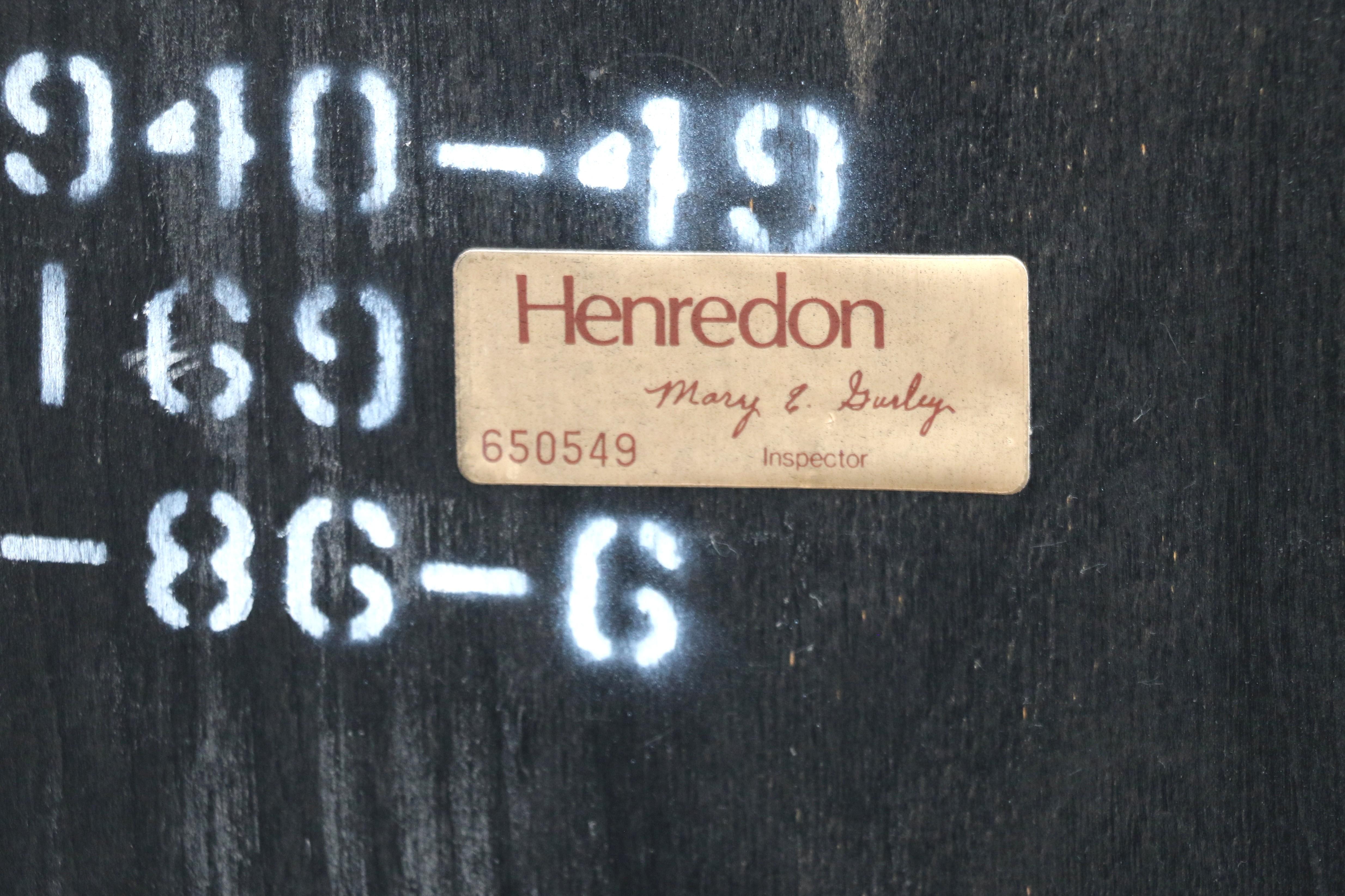 Vetrinette di metà secolo Henredon in lacca nera e vetro d'ottone in vendita 13