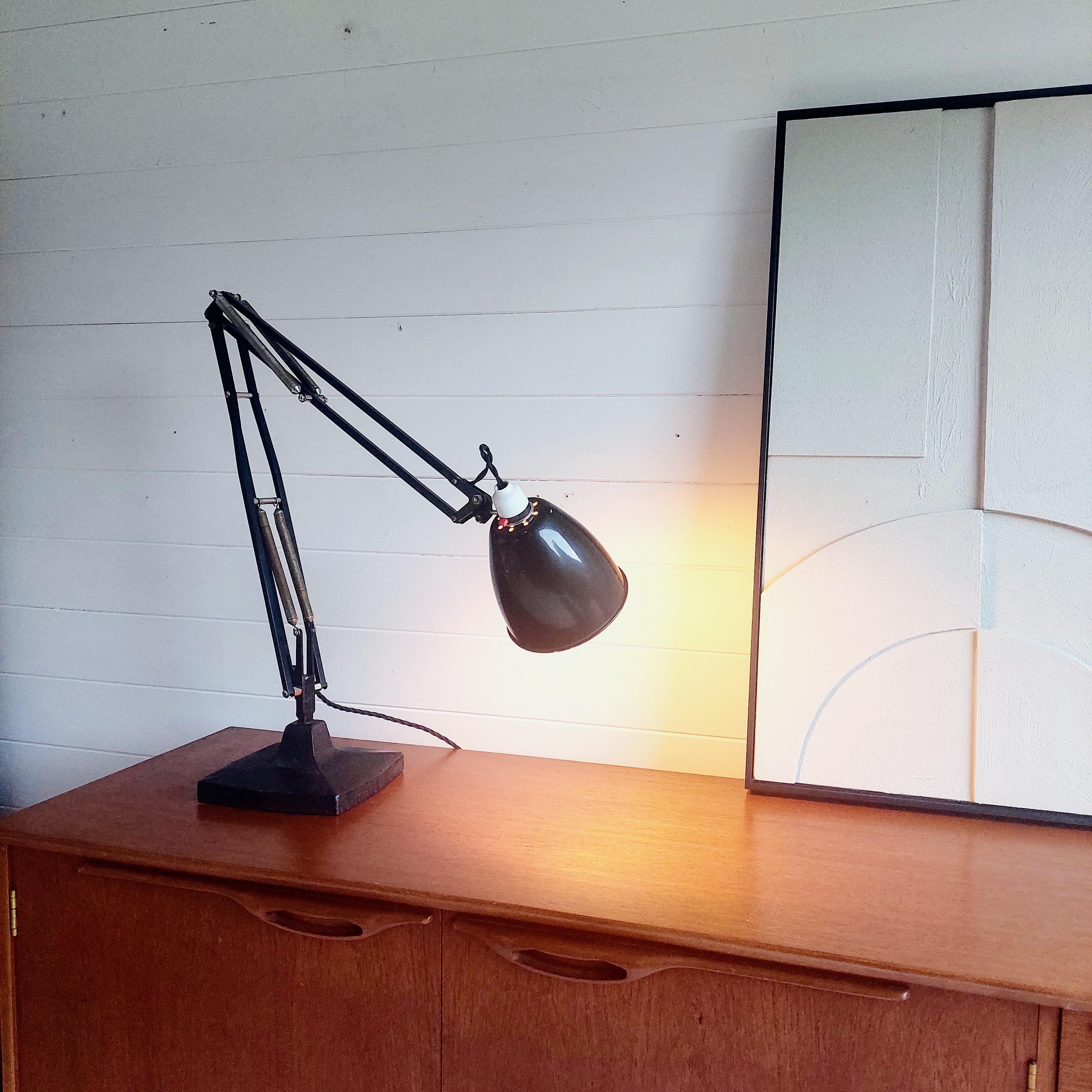 19th Century Mid Century Herbert Terry & Sons  Anglepoise 1209 Table Lamp Desk Lamp , 40s For Sale