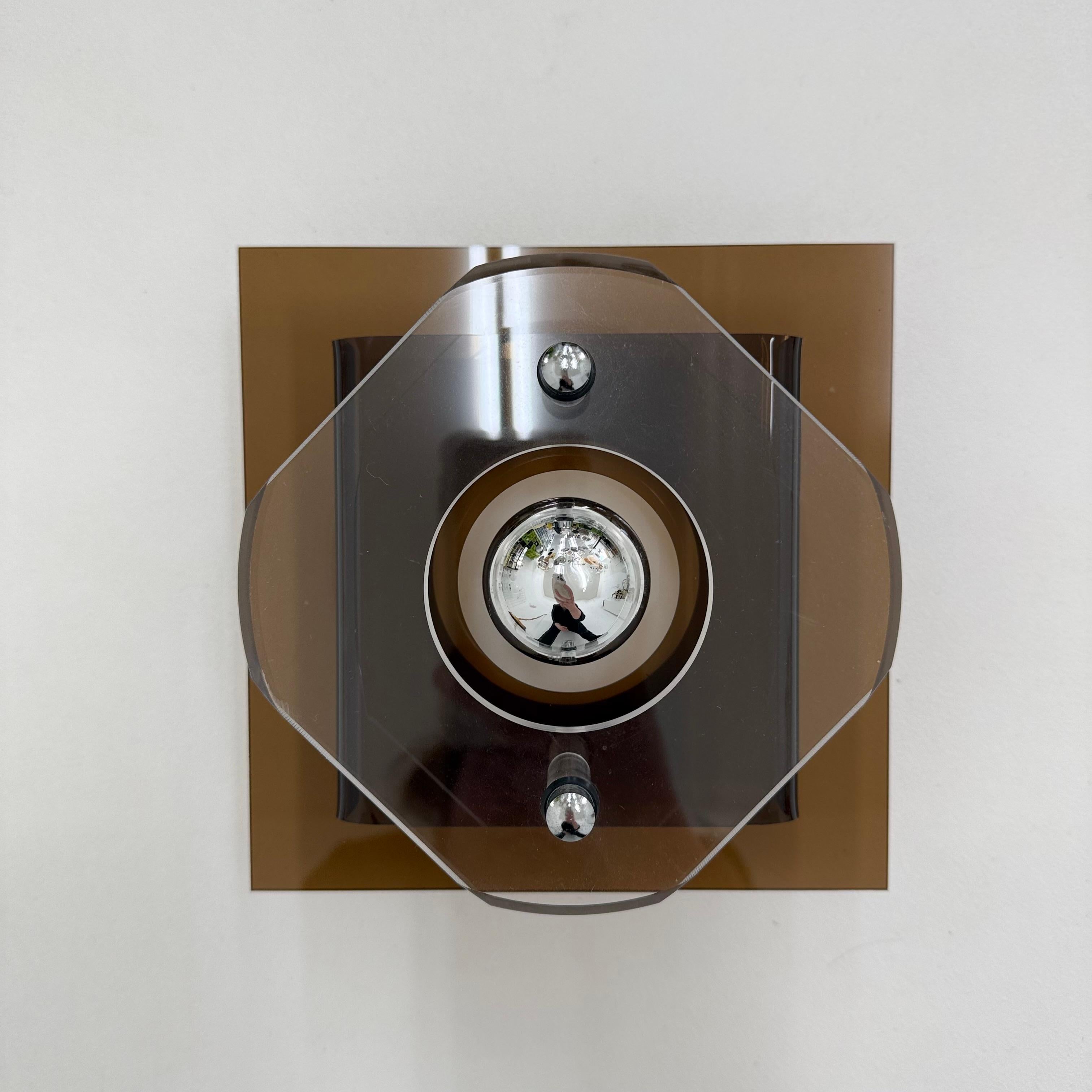 Mid century Herda Plexiglas wall lamp sconce , 1970s 9