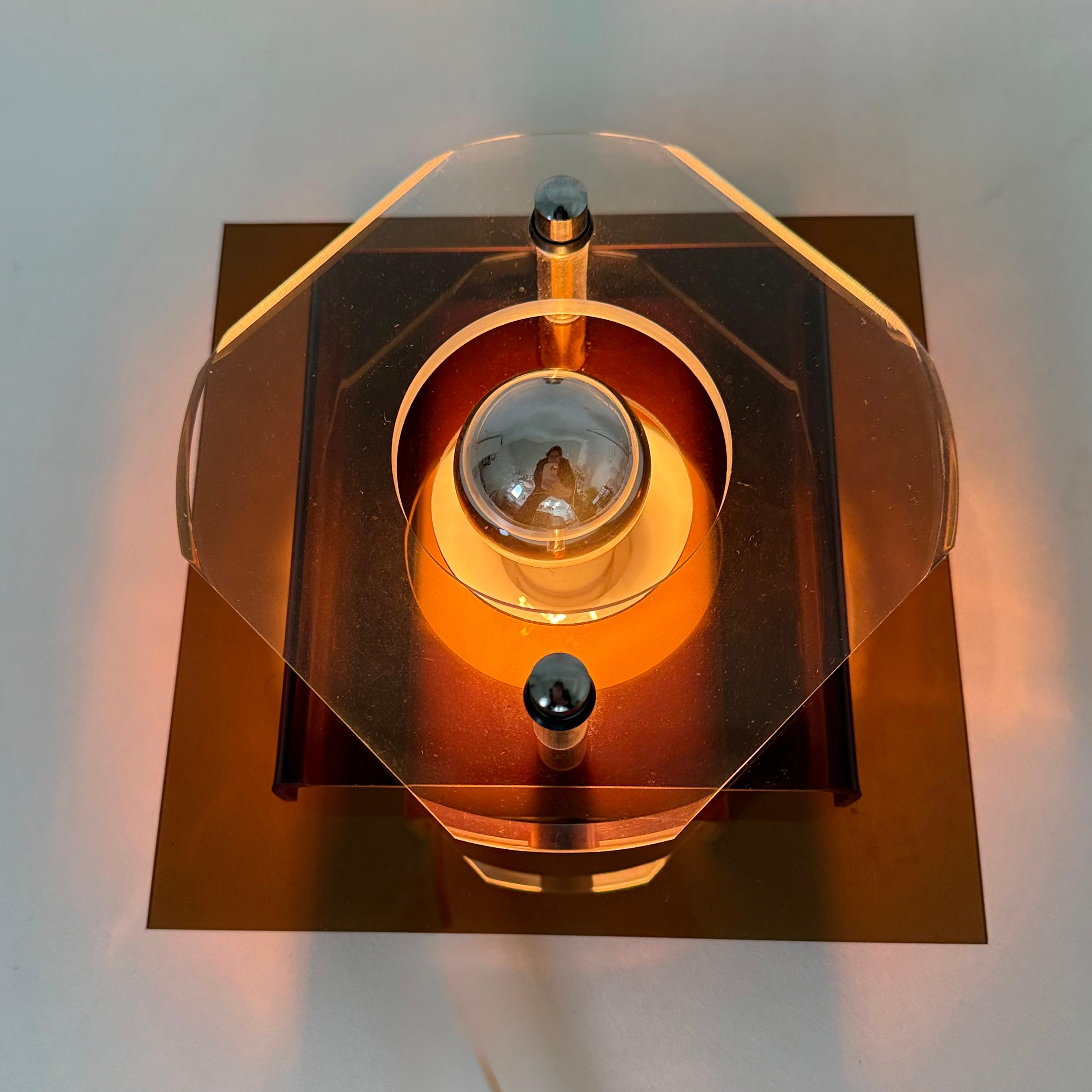 Mid century Herda Plexiglas wall lamp sconce , 1970s 2