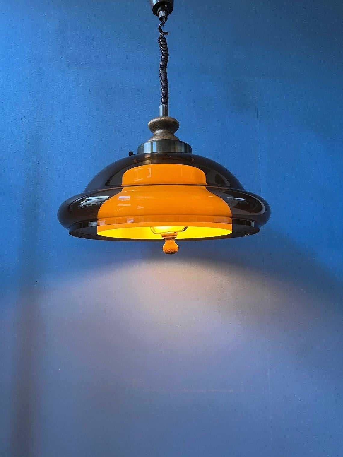 Mid Century Herda Space Age Pendant Light, 1970s In Good Condition For Sale In ROTTERDAM, ZH