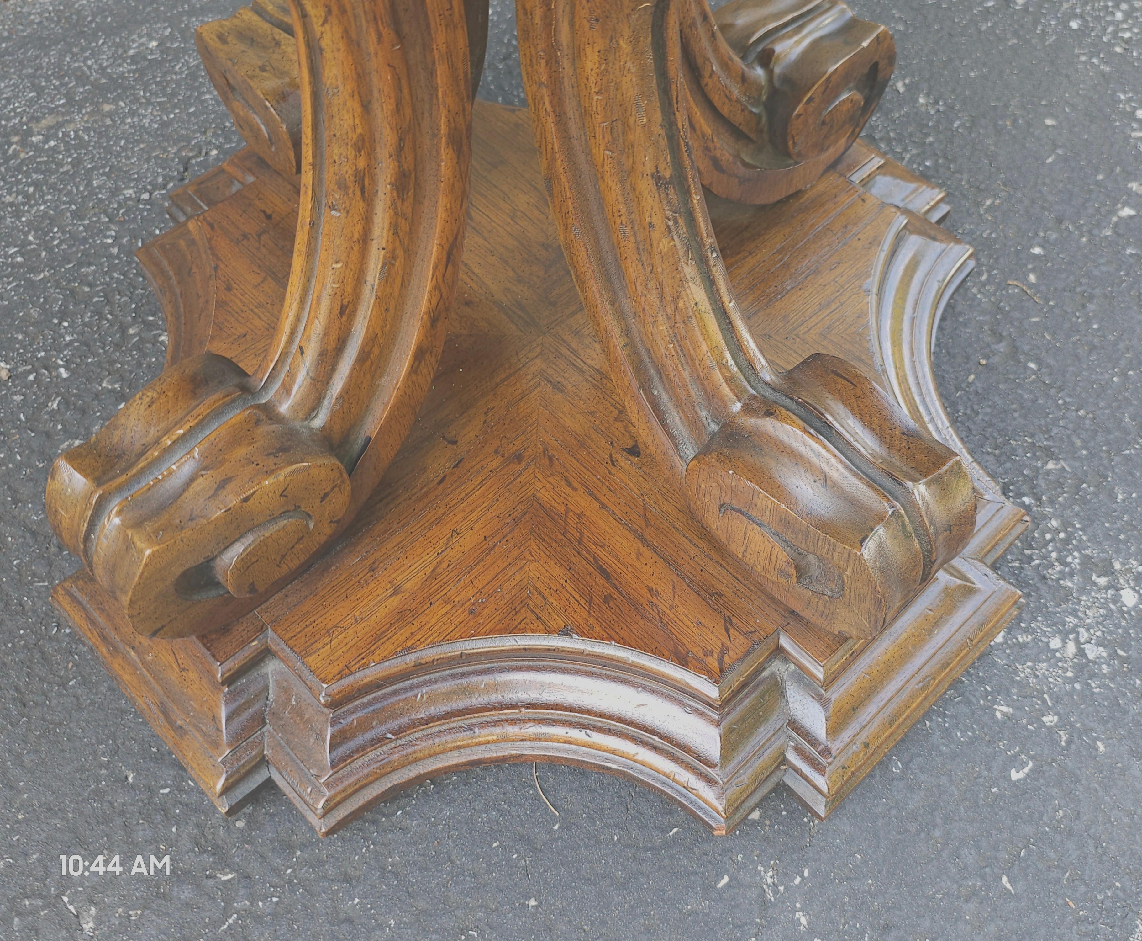 Mid-Century Heritage Wurzelholz Pedestal Beistelltisch (Sonstiges) im Angebot