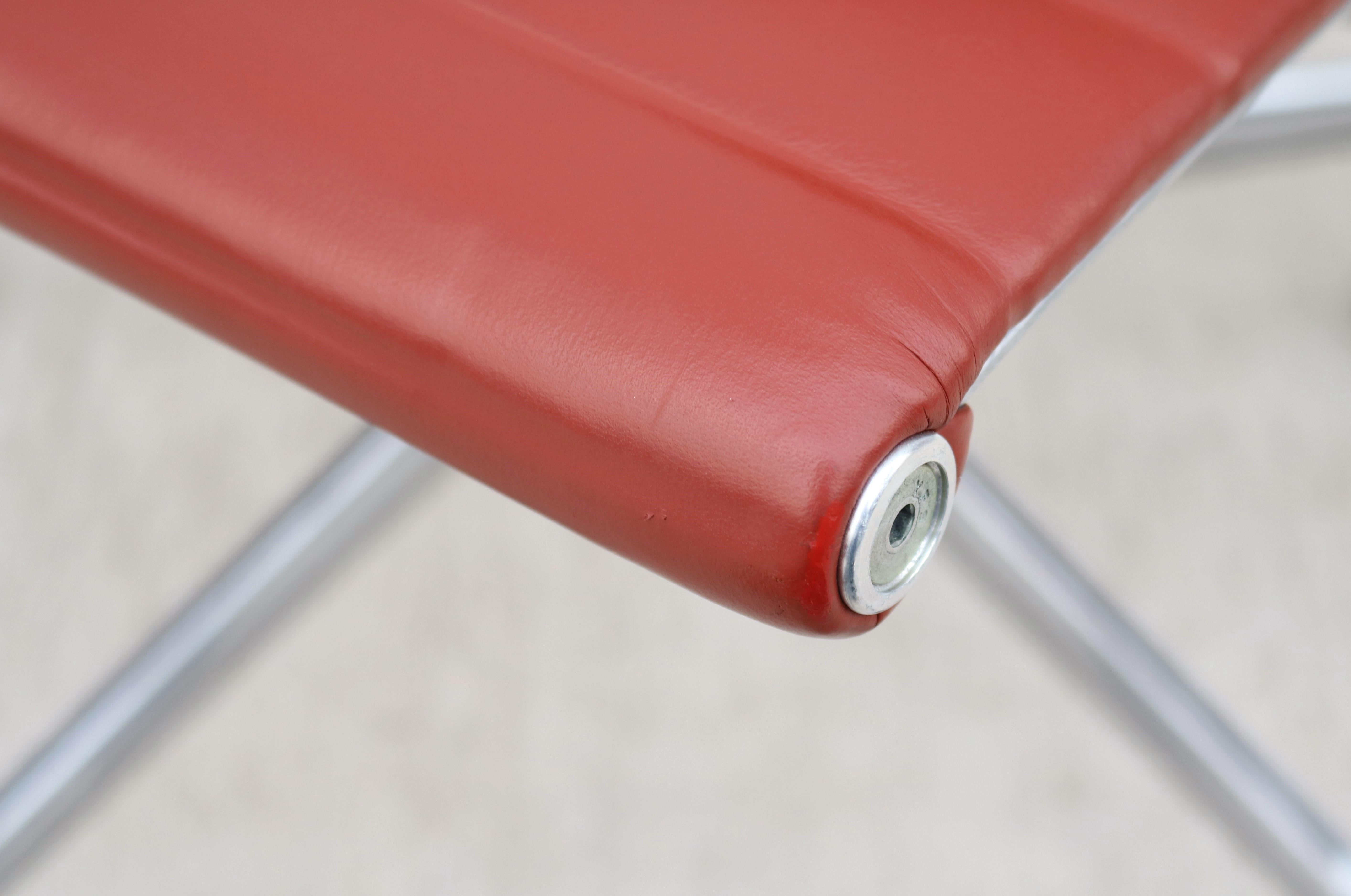 Chaise de direction en cuir Brown du groupe d'aluminium Eames d'Herman Miller du milieu du siècle dernier en vente 11