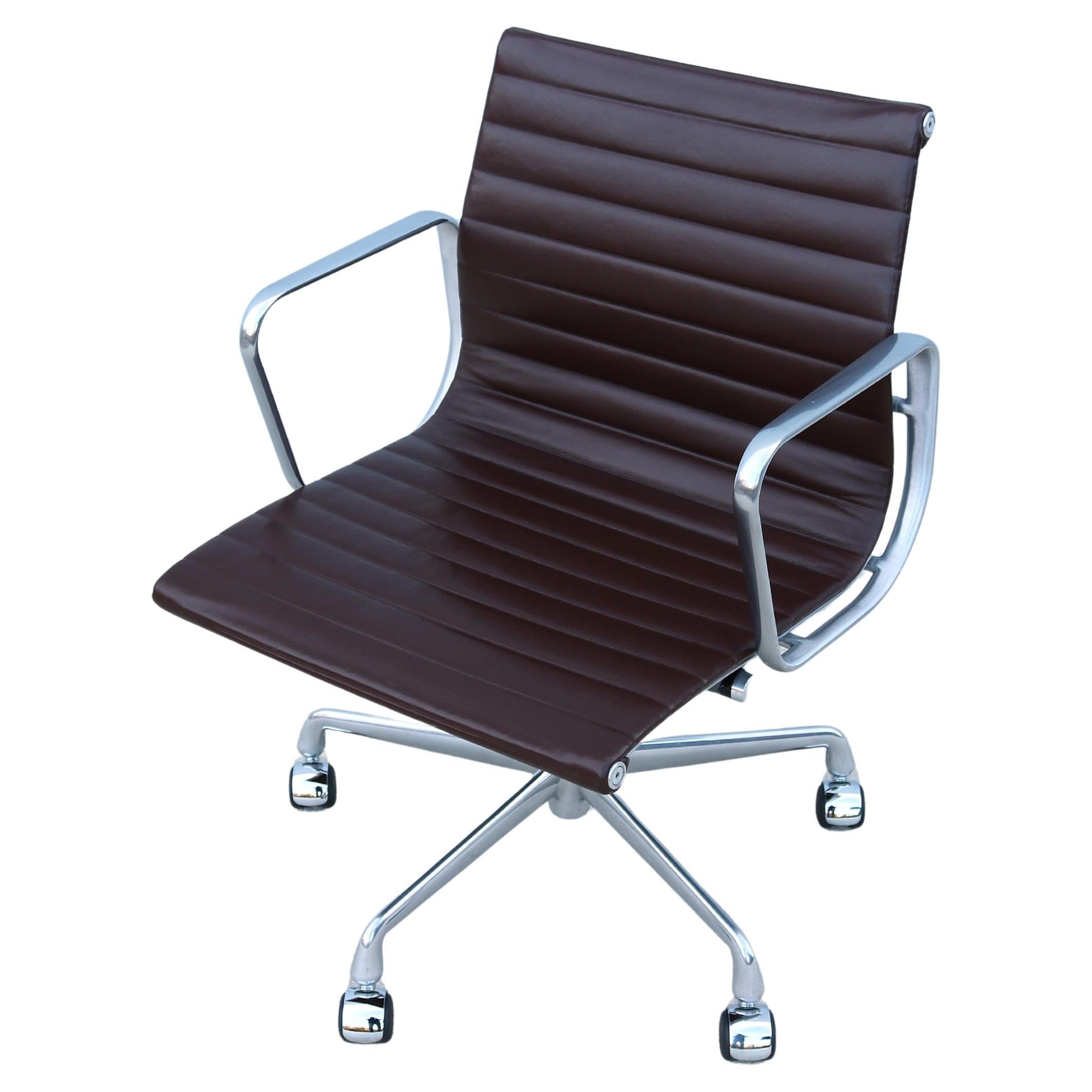 Mid-Century Herman Miller Eames Aluminum Group Management Chair Espresso Leather