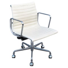 Used Mid-Century Herman Miller Eames Aluminum Group Management Chair in Ivory Leather