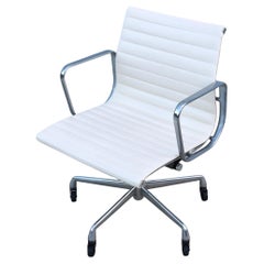 Used Mid-Century Herman Miller Eames Aluminum Group Management Chair in White Leather