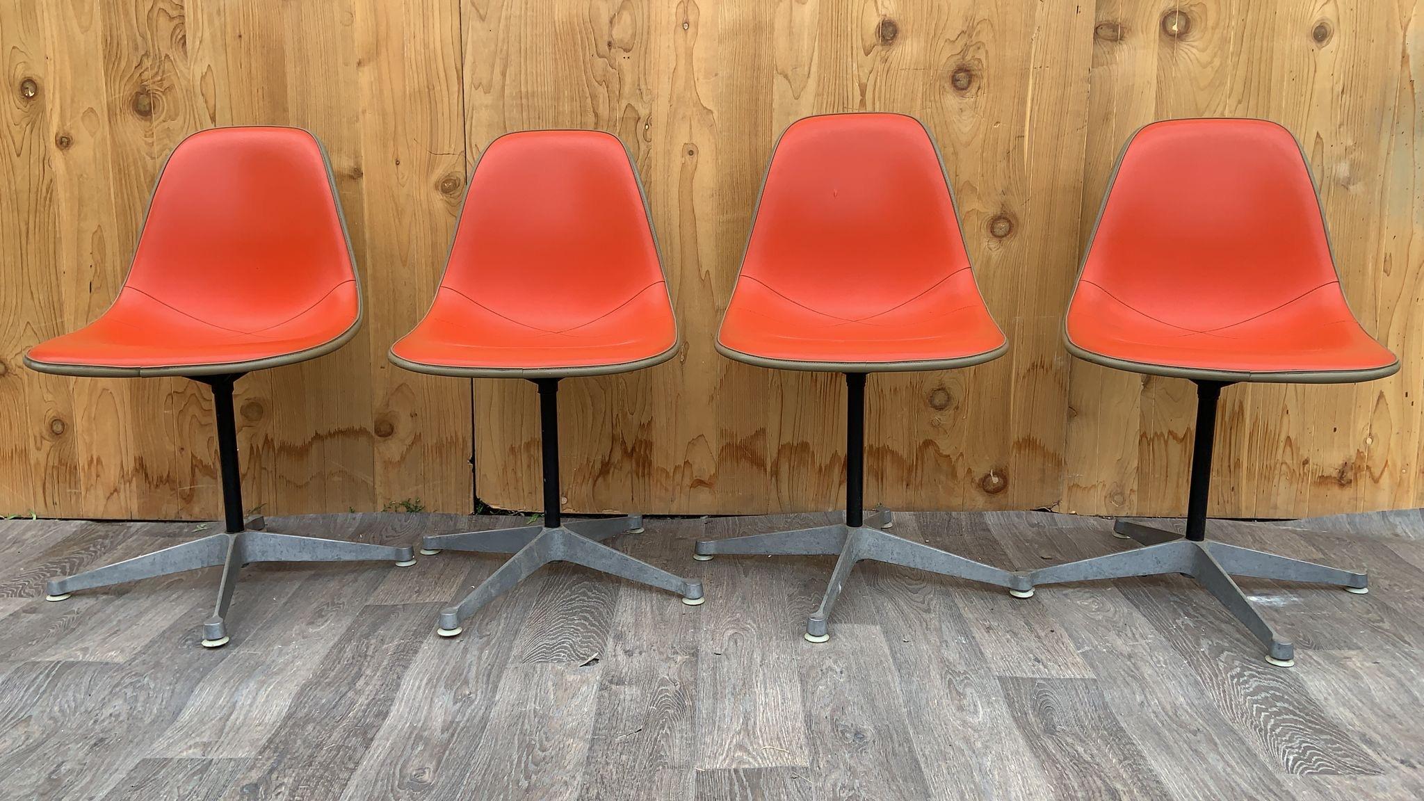 American Mid-Century Herman Miller Swivel Shell Chairs in Red Orange Vinyl - Set of 4 For Sale