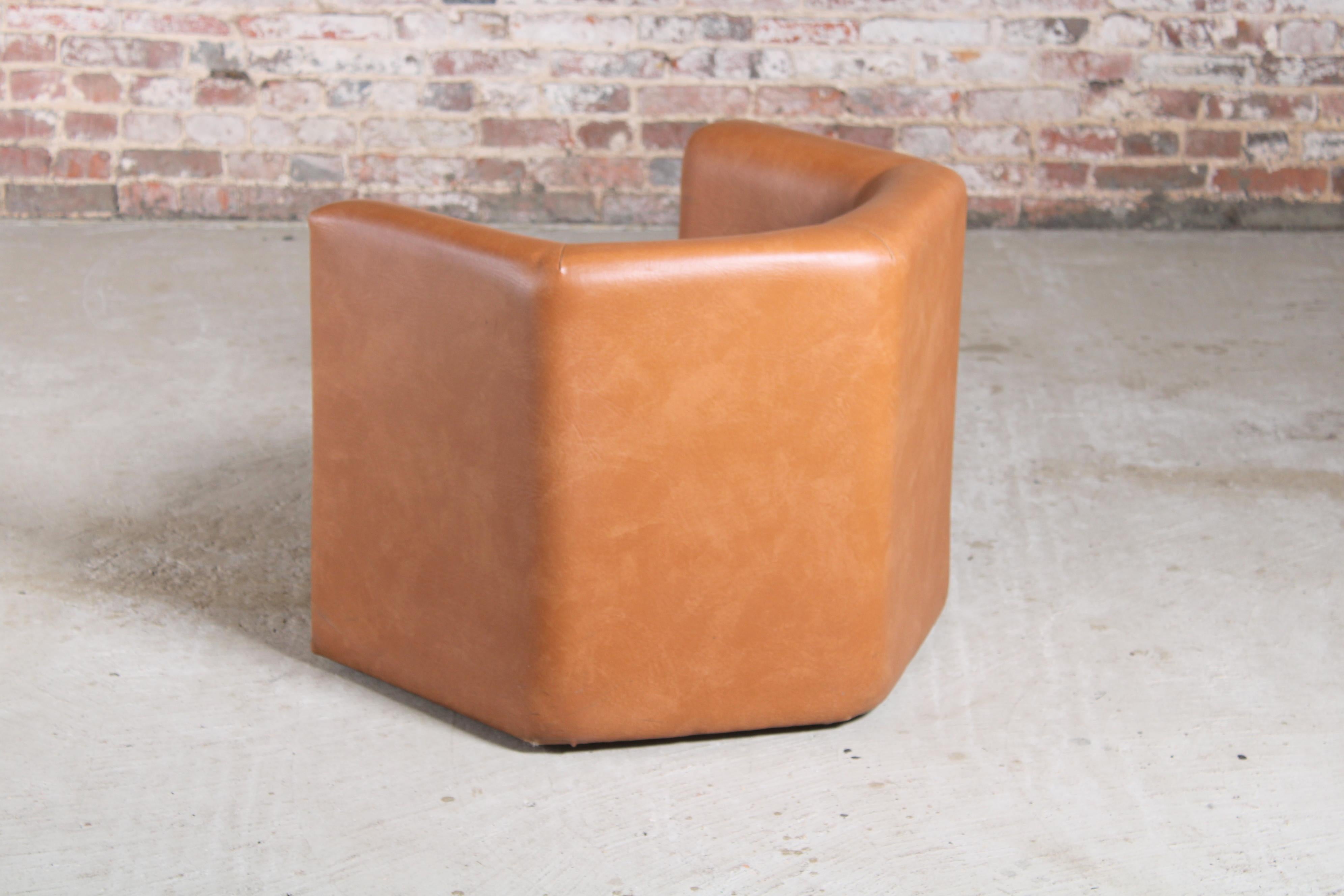 20th Century Mid Century ’Hexagon’ Armchair by Peter Murdoch and Made by Hille of London Ltd. For Sale