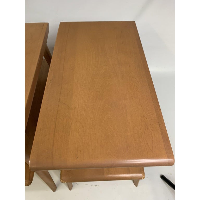 MidCentury Heywood Wakefield Champagne Finish Stands, a Pair at 1stDibs