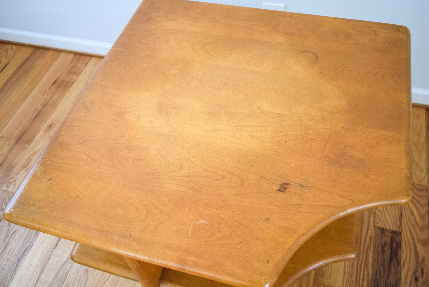 Mid-Century Modern Midcentury Heywood Wakefield Corner Maple Wood Side Table, 1940s For Sale