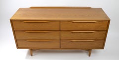 Mid Century Heywood Wakefield Danish Modern Style Dresser