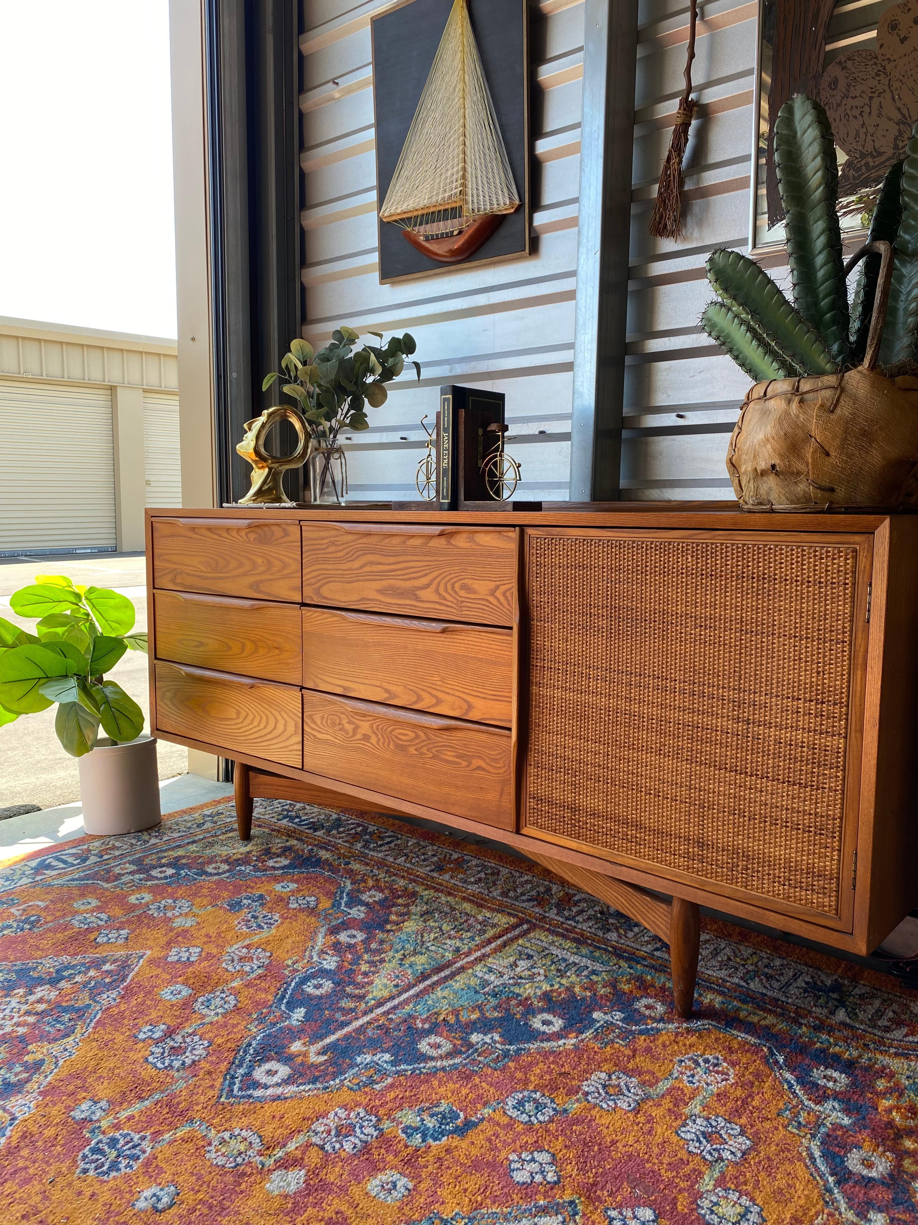 Midcentury Heywood Wakefield Dresser Credenza 3