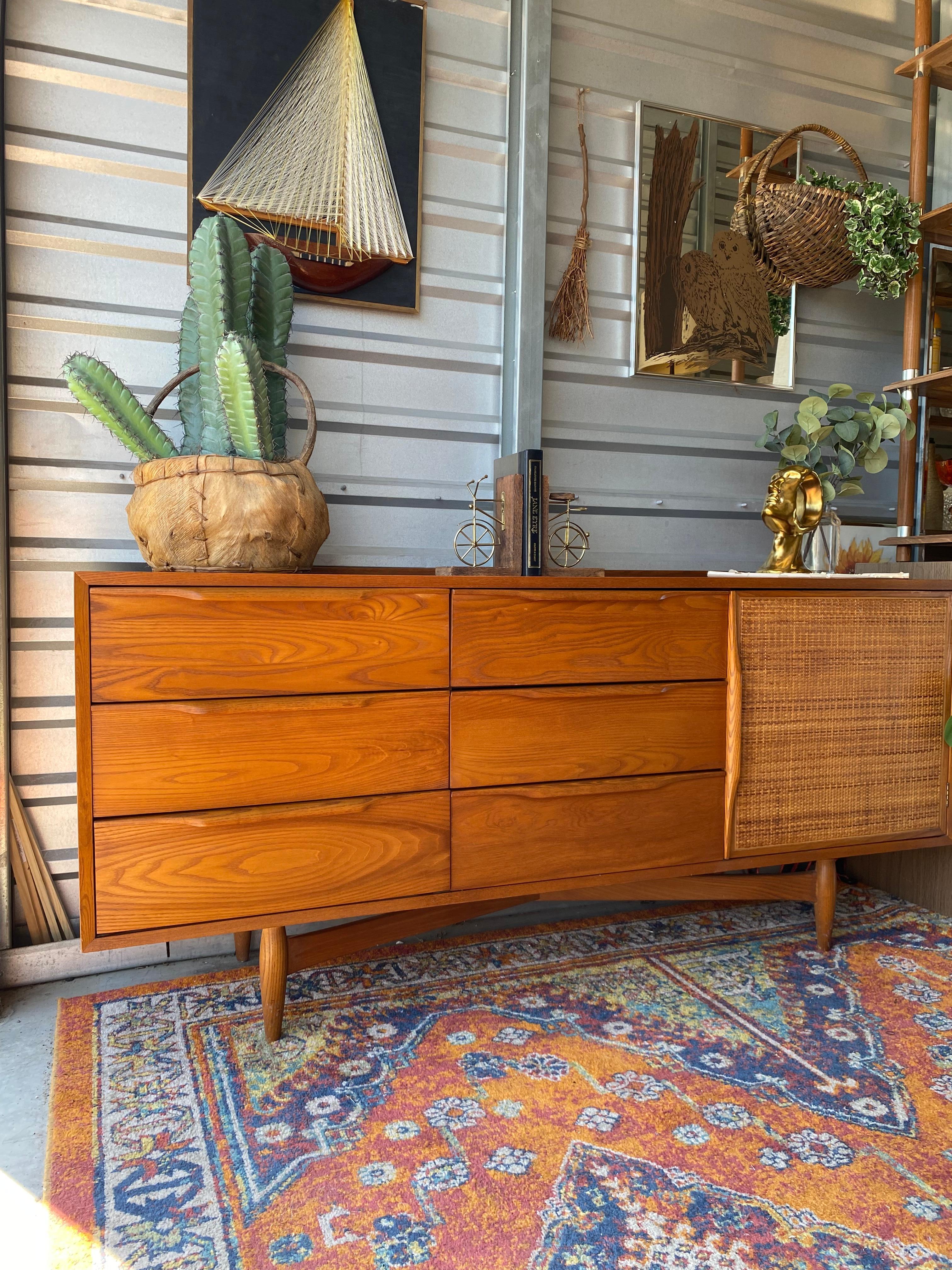 Midcentury Heywood Wakefield Dresser Credenza 7