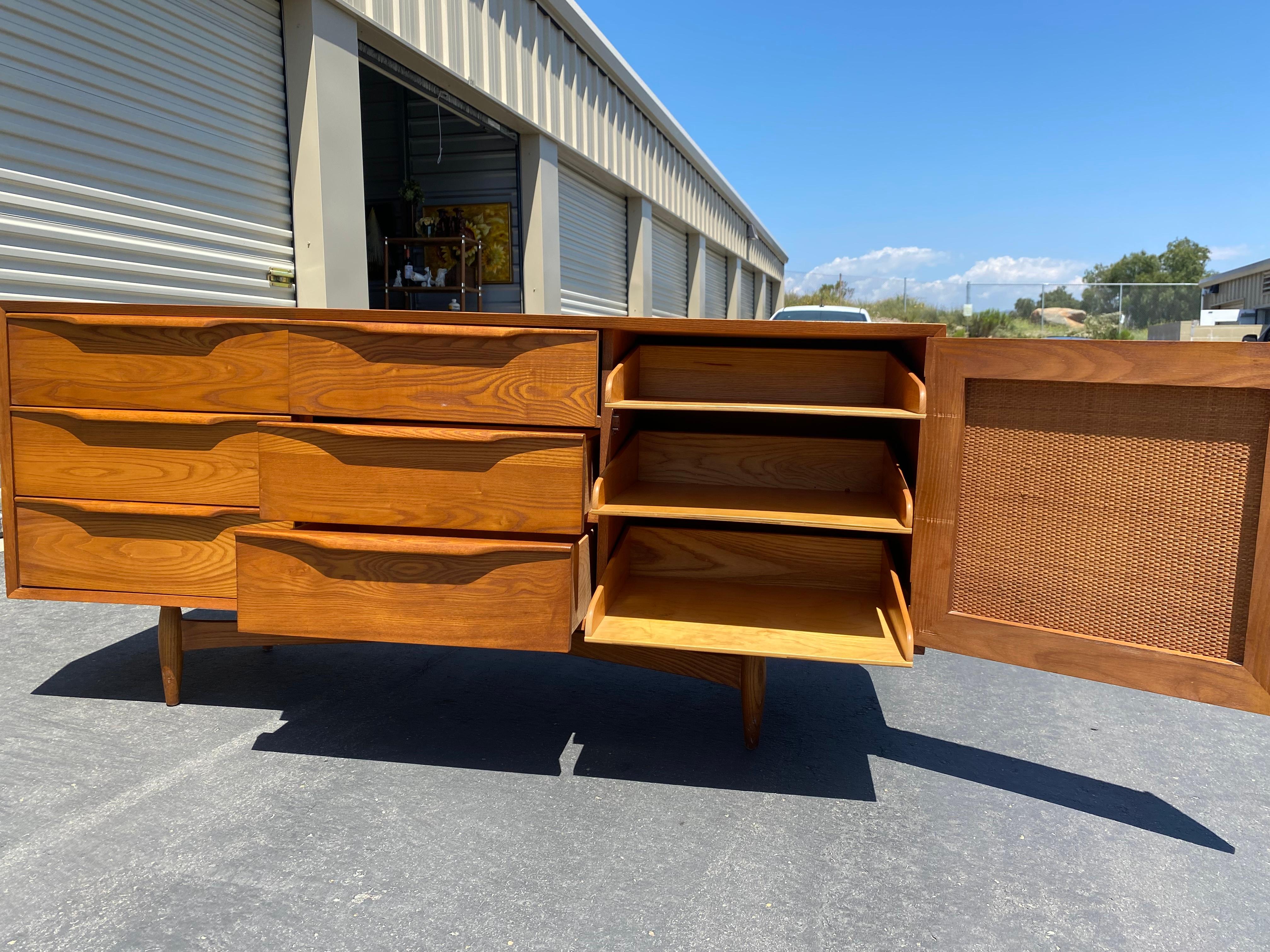 Midcentury Heywood Wakefield Dresser Credenza 12