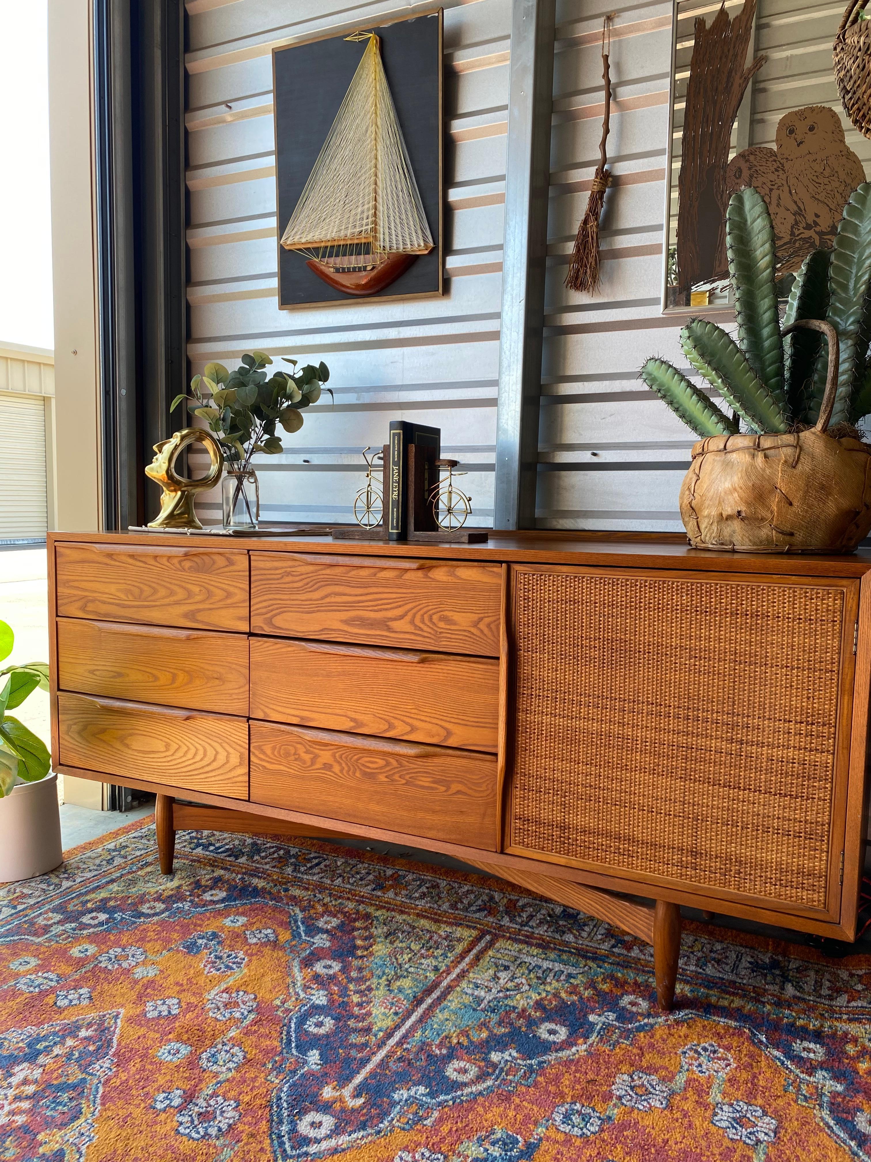 American Midcentury Heywood Wakefield Dresser Credenza