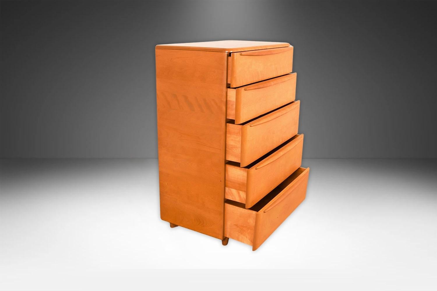 Cómoda Highboy Mid Century Heywood Wakefield en venta 3