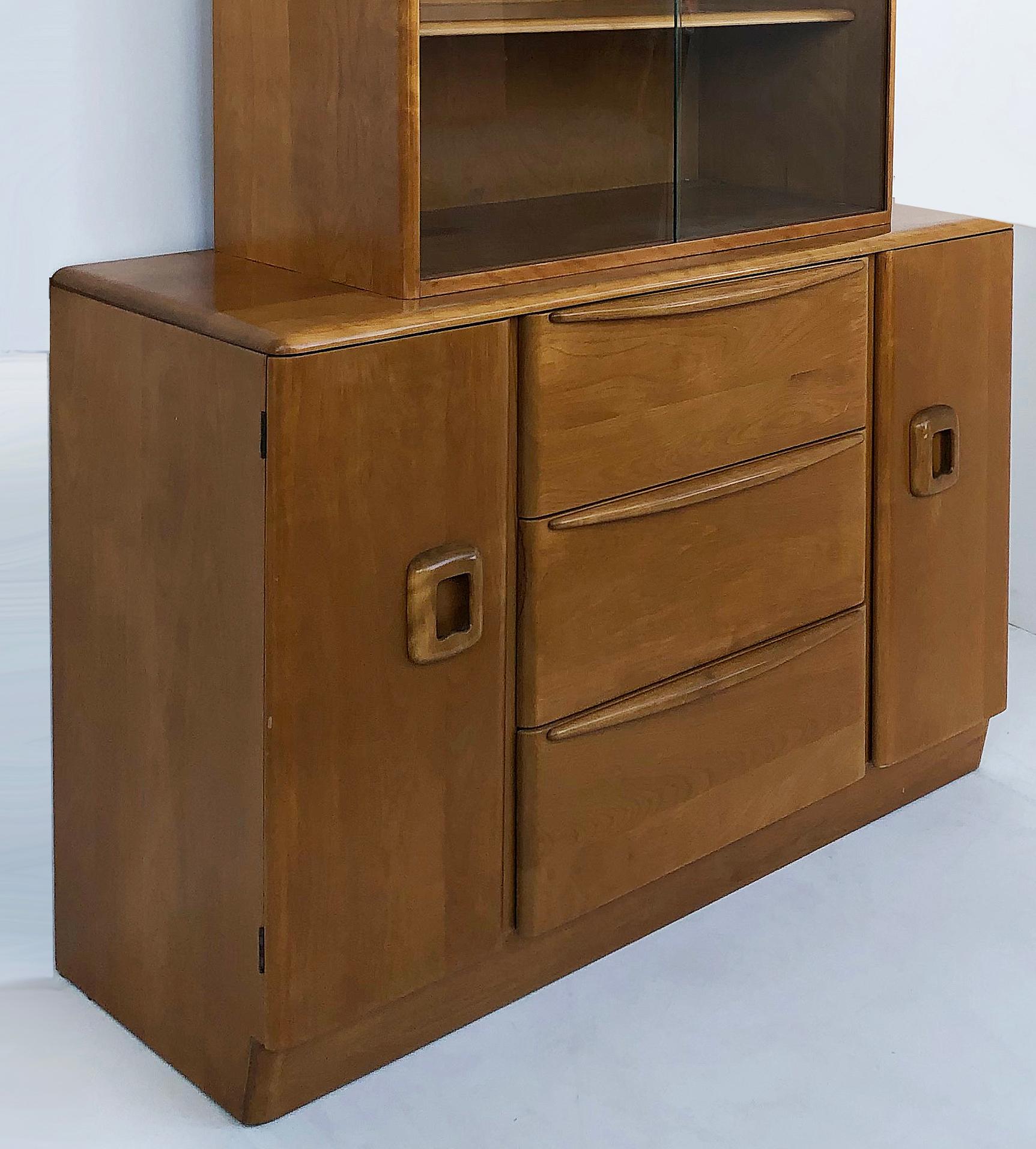 American Mid-Century Heywood-Wakefield Hutch on Credenza, 1950s For Sale