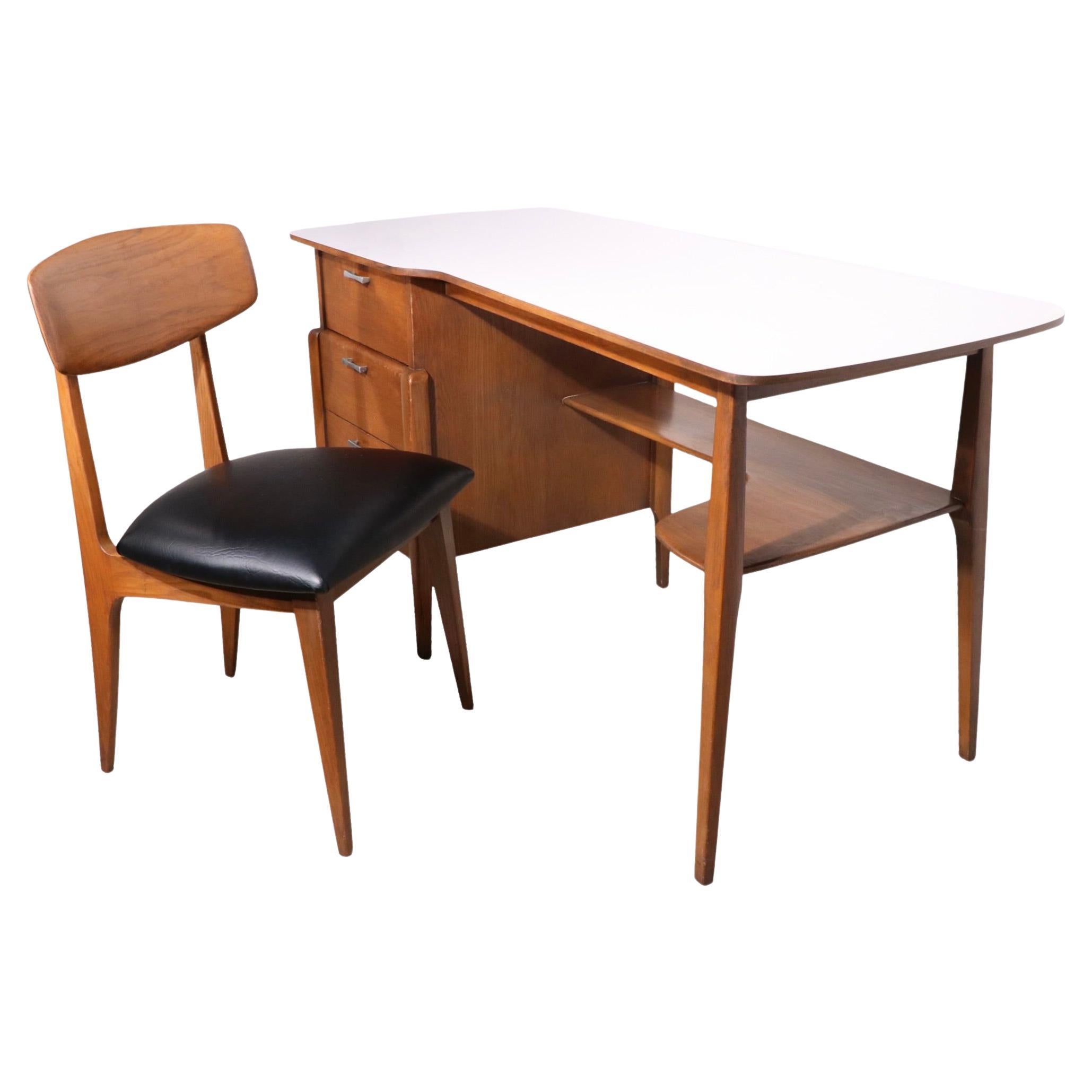 Mid Century Heywood Wakefield Prophecy Desk and Chair c. 1960's For Sale