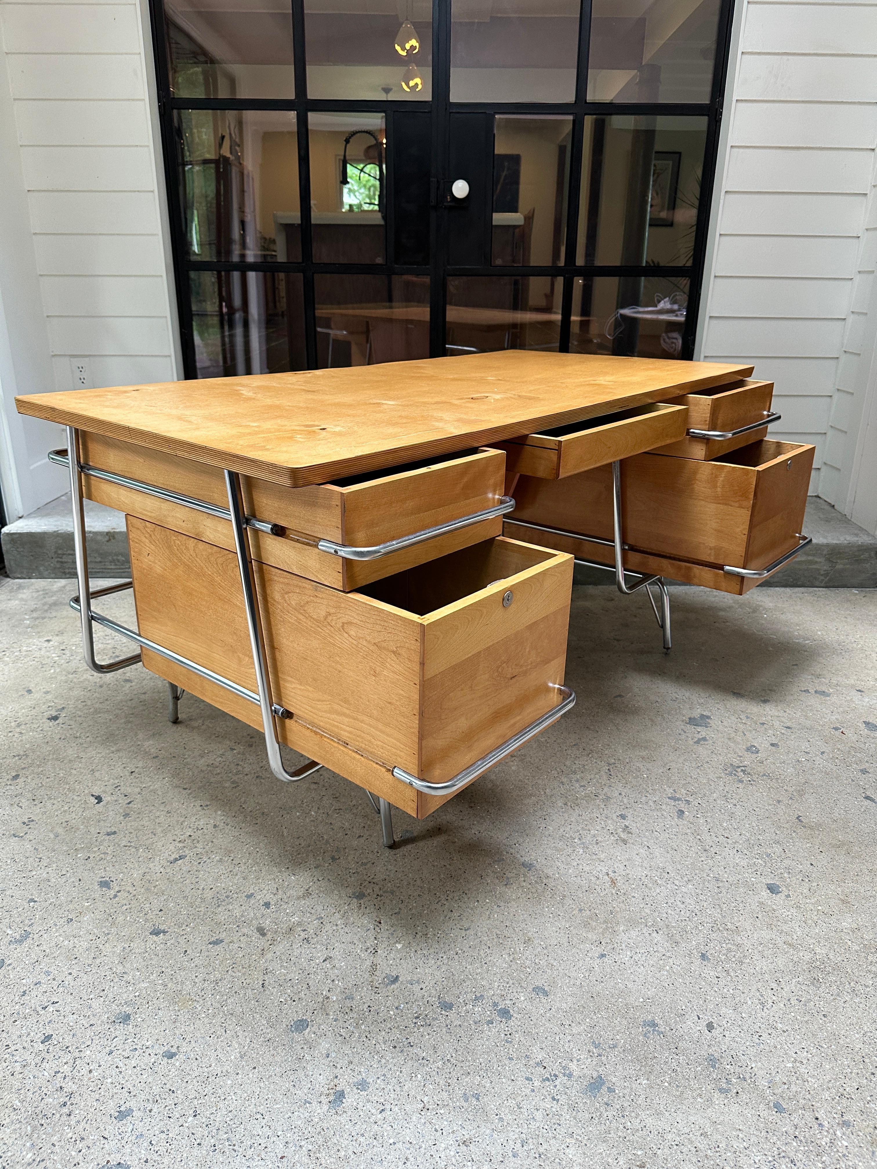 American Mid Century Heywood Wakefield Trimiline desk by Kem Weber design